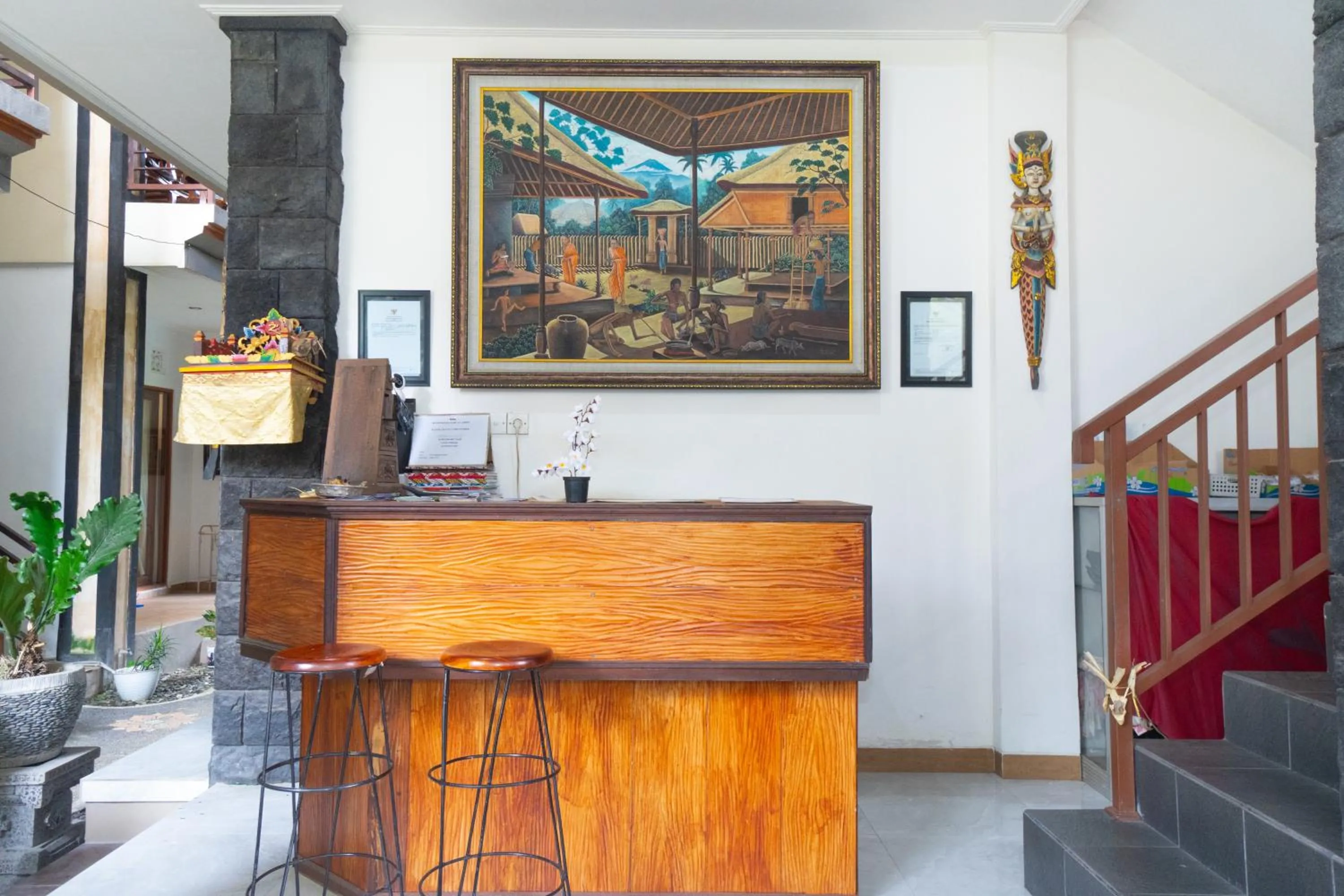 Property building in PAK'VO'HOUSE