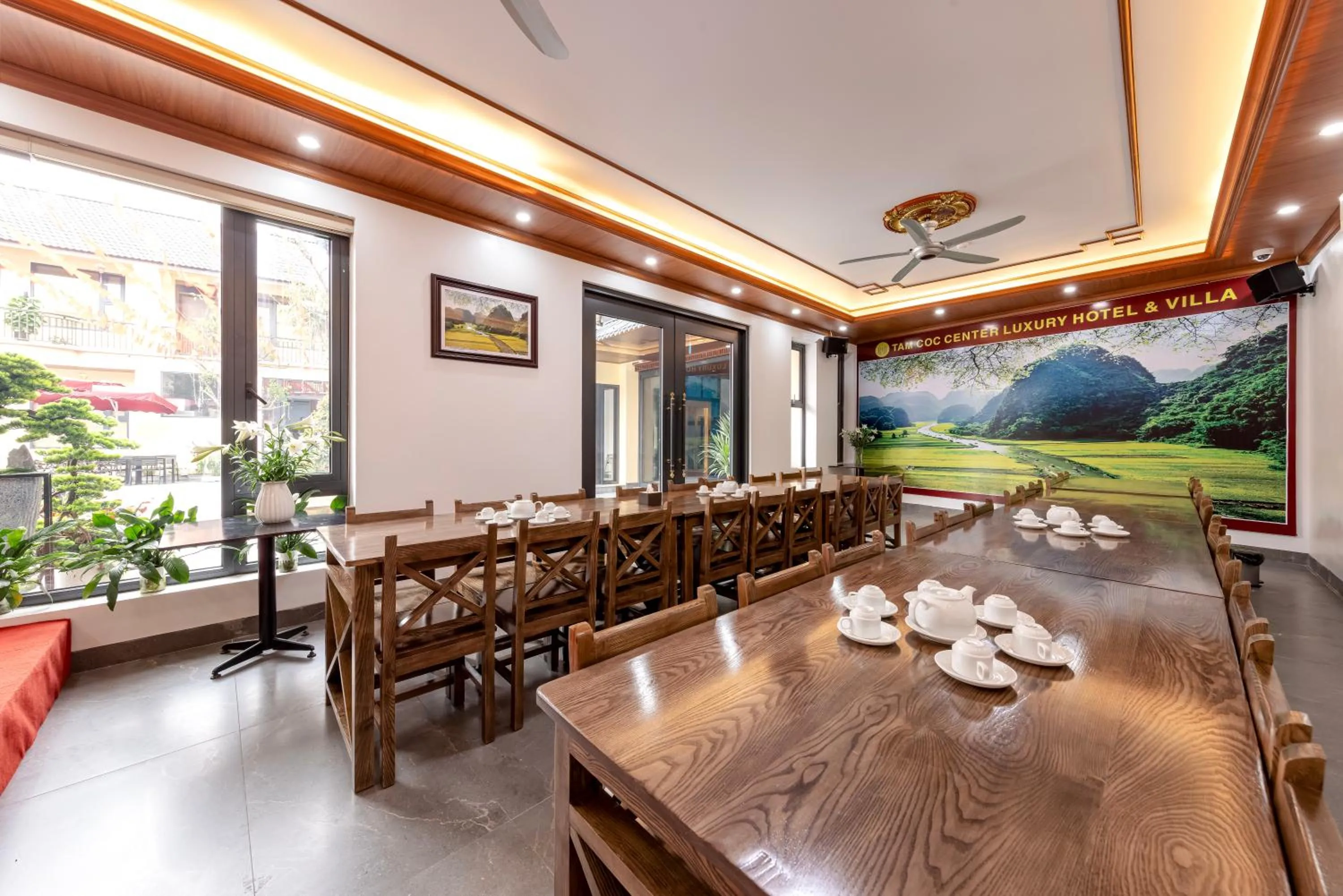 Dining area in Tam Coc Center Luxury Hotel & Villa