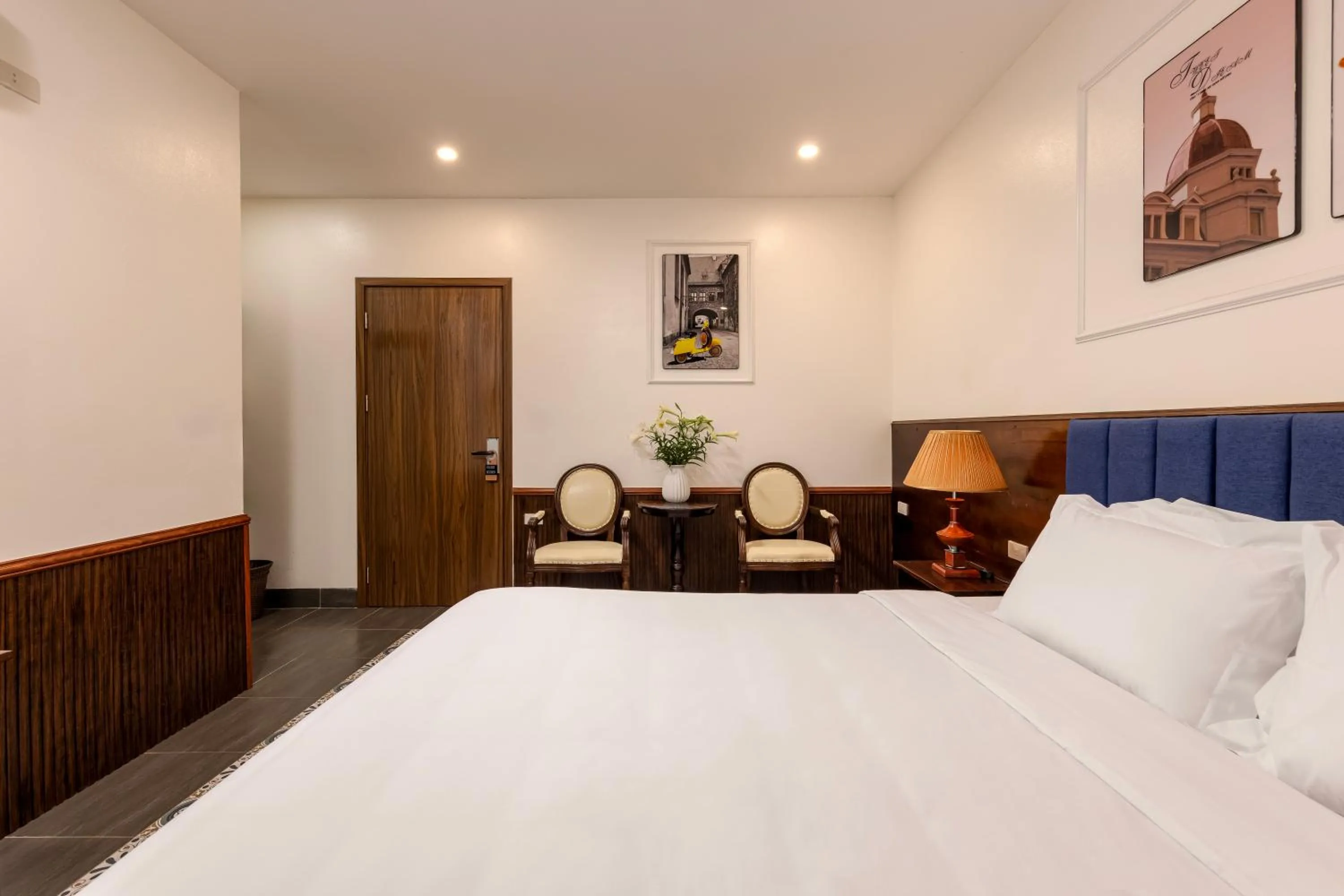 Bedroom, Bed in Tam Coc Center Luxury Hotel & Villa