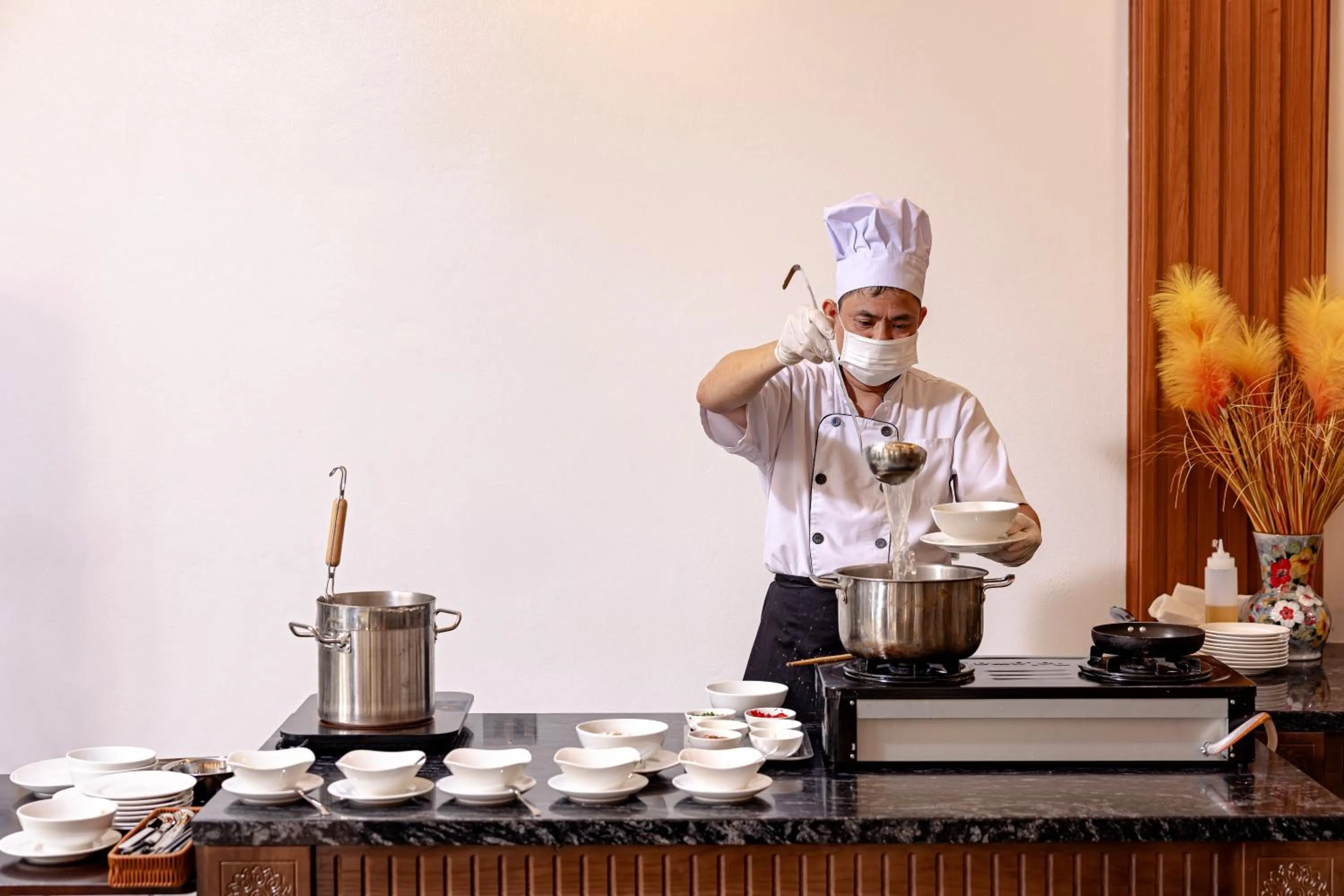 Food and drinks in Tam Coc Center Luxury Hotel & Villa