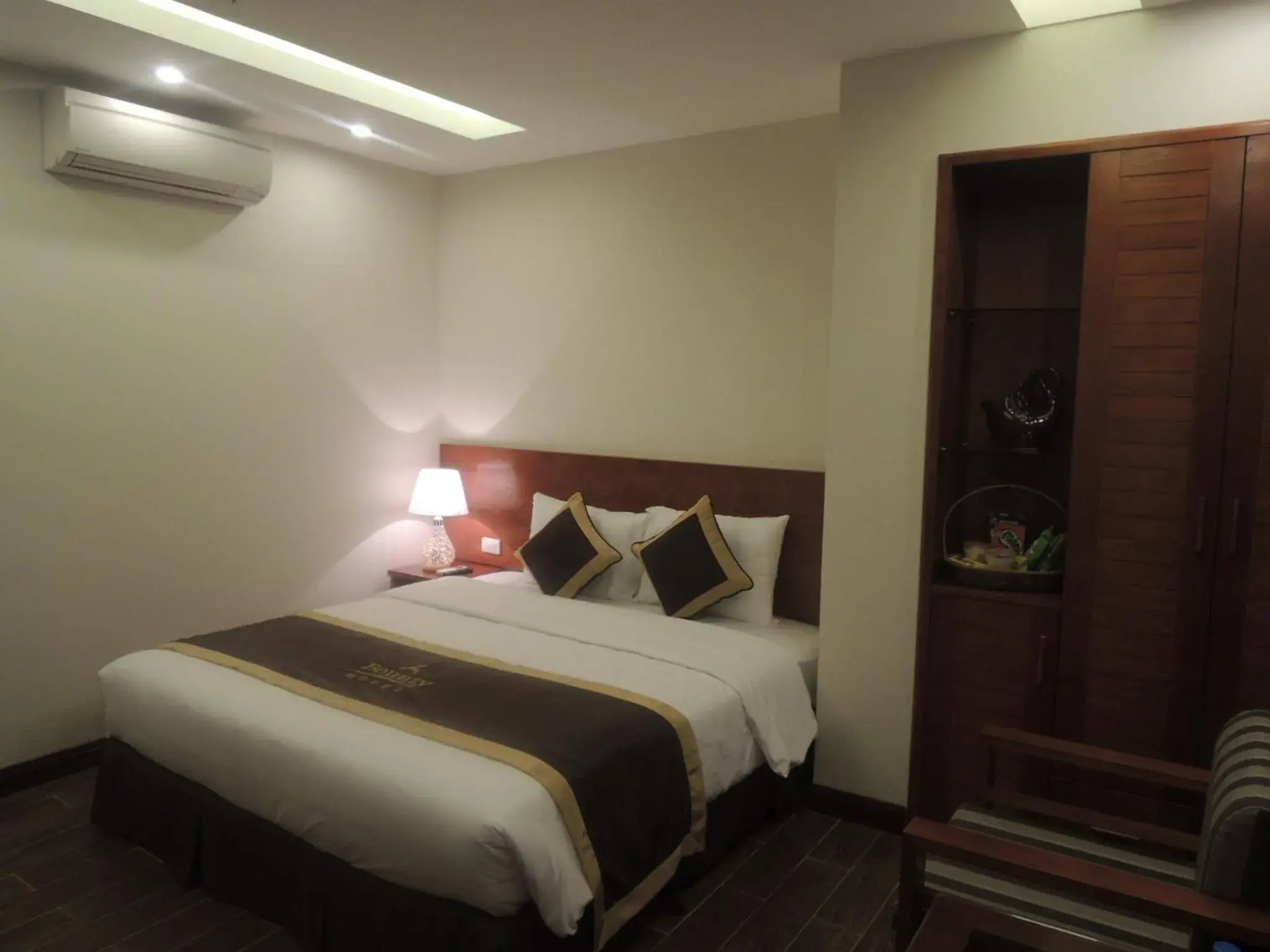 Bed in Bounty Hotel Bed in Bounty Hotel