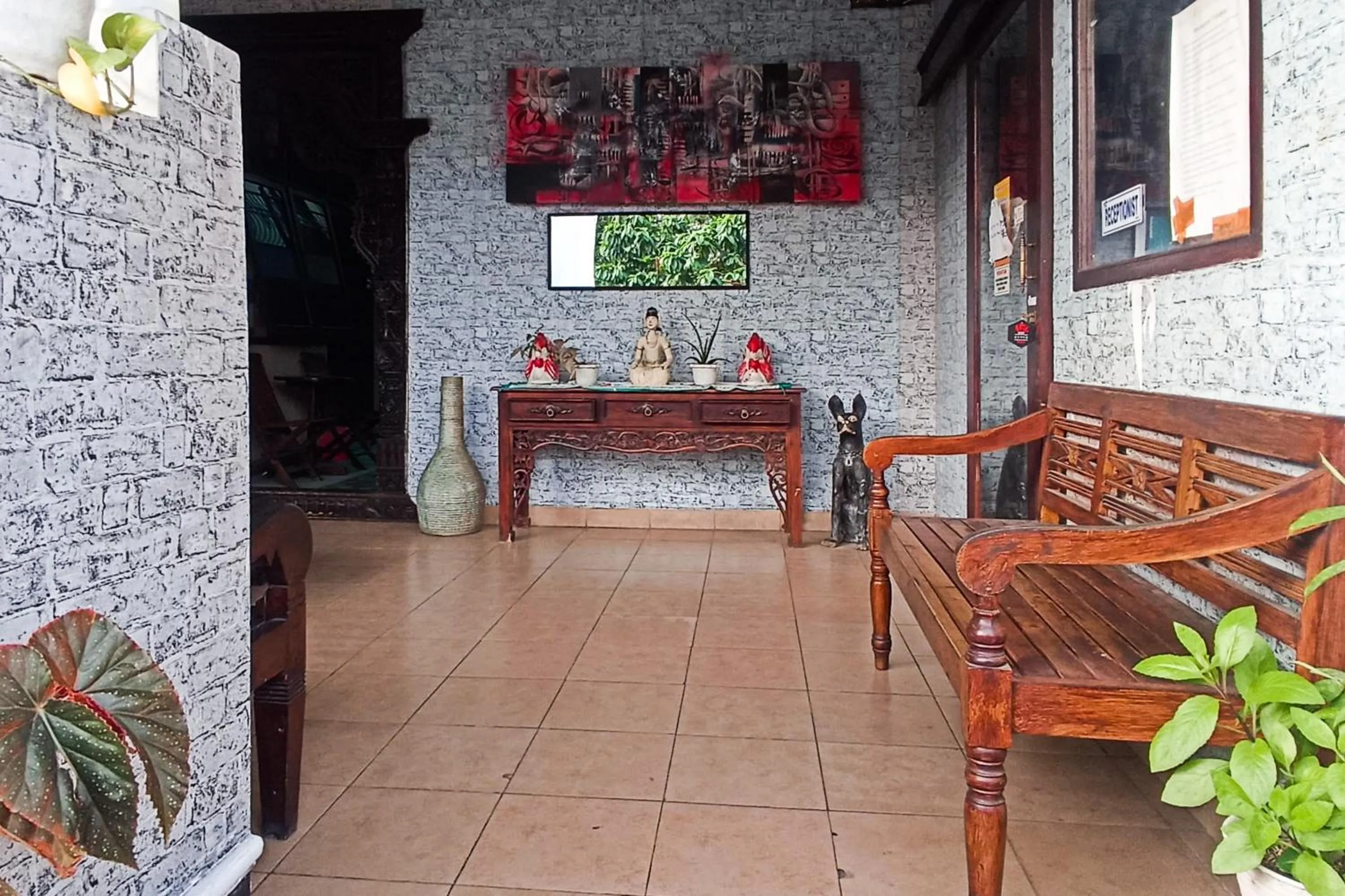 Seating area in Trihakso Guest House near Kaliurang RedPartner
