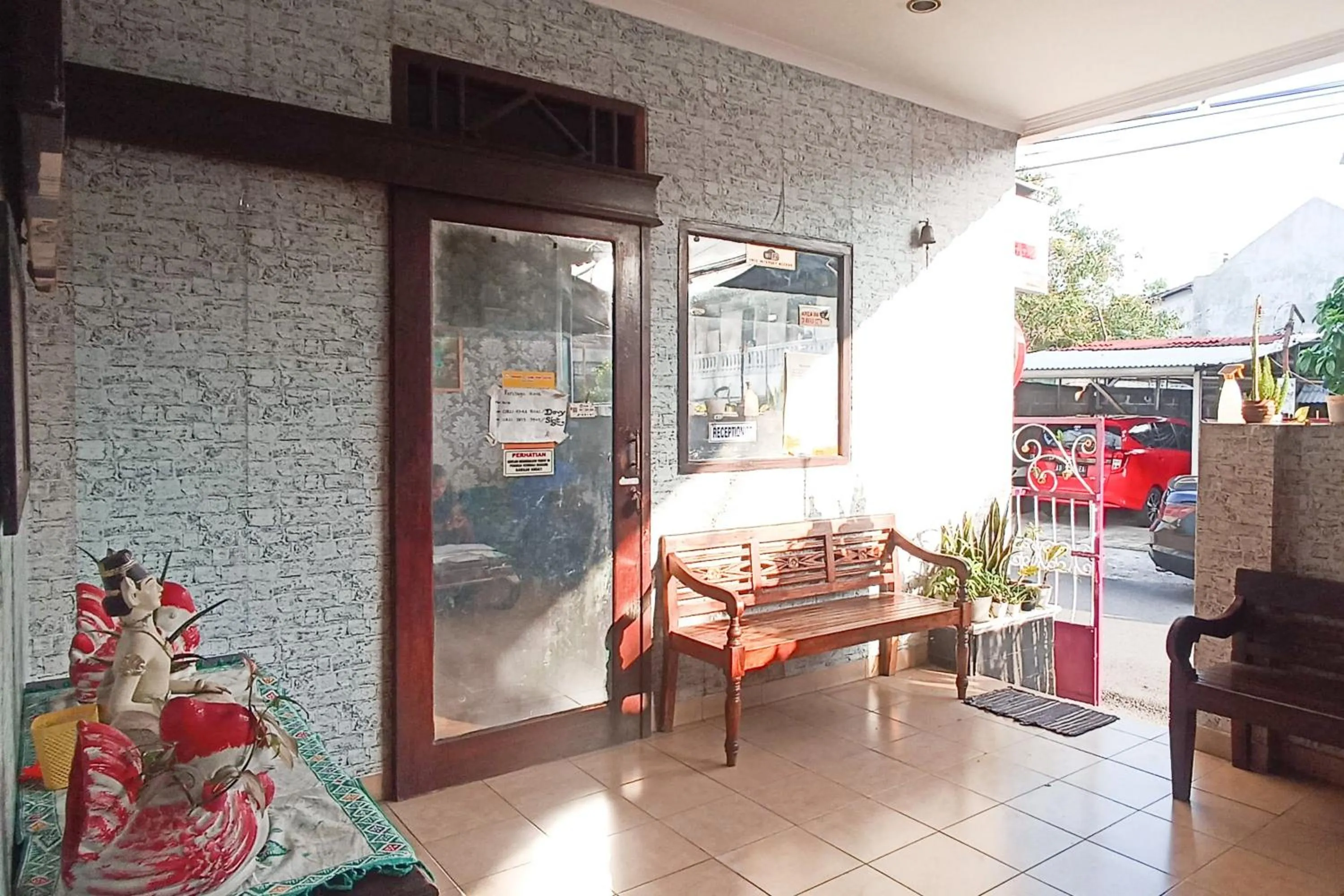 Seating area in Trihakso Guest House near Kaliurang RedPartner