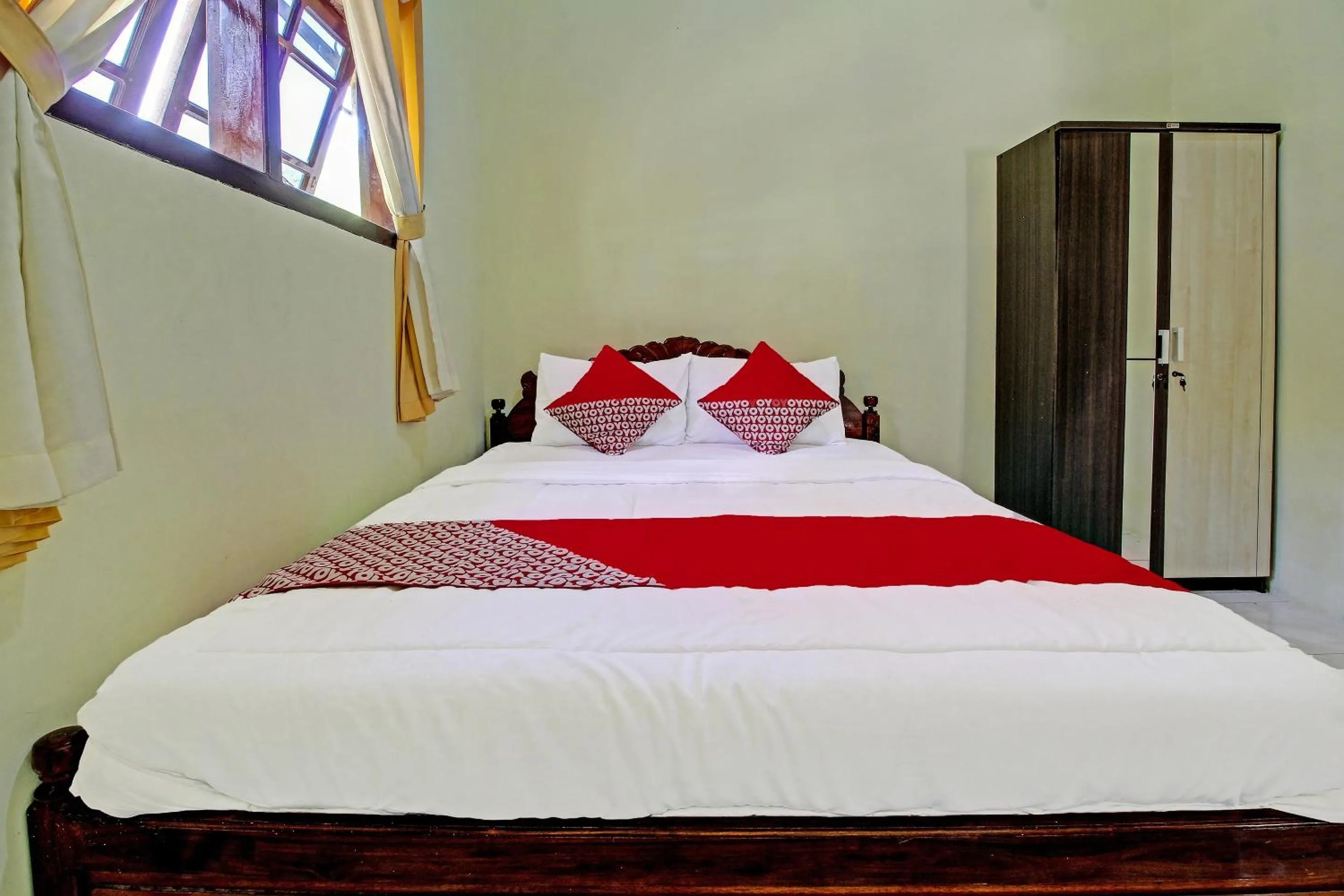 Bedroom, Bed in OYO Life 91177 Desa Wisata Duren Sari
