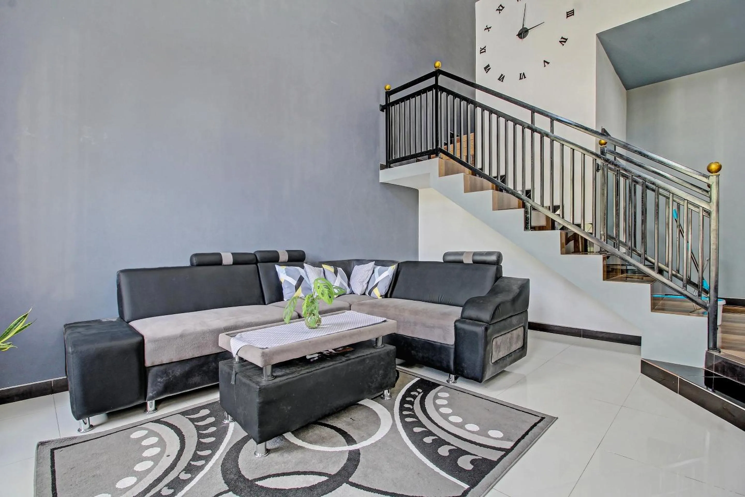 Lobby or reception in OYO Life 91177 Desa Wisata Duren Sari