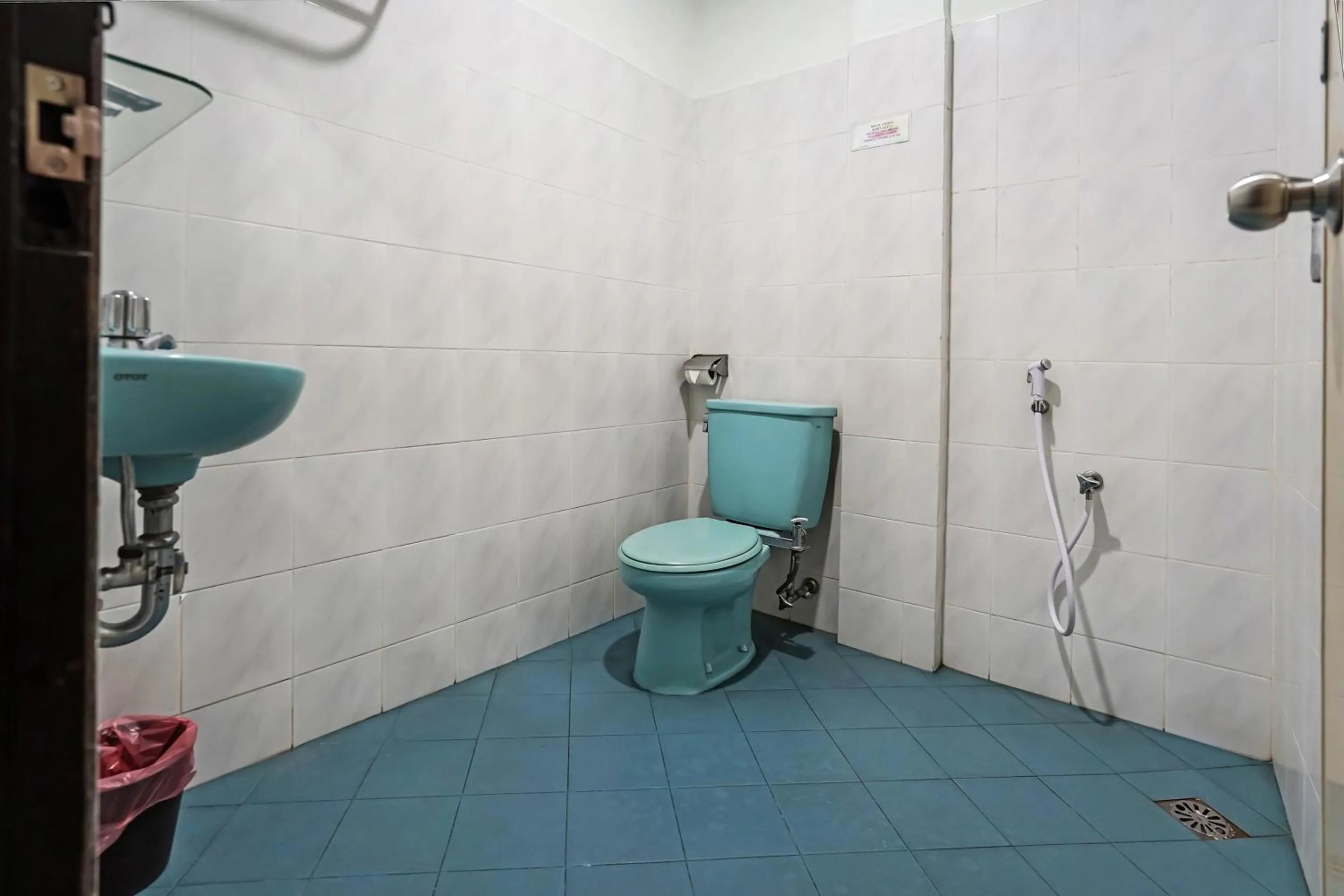 Bathroom in Hotel O Penginapan Indah Permai Syariah