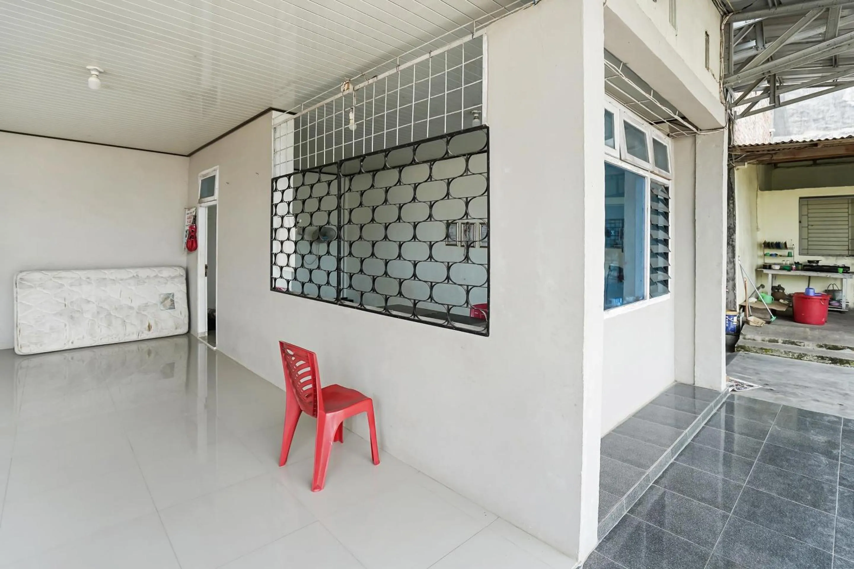 Lobby or reception in Hotel O Penginapan Indah Permai Syariah