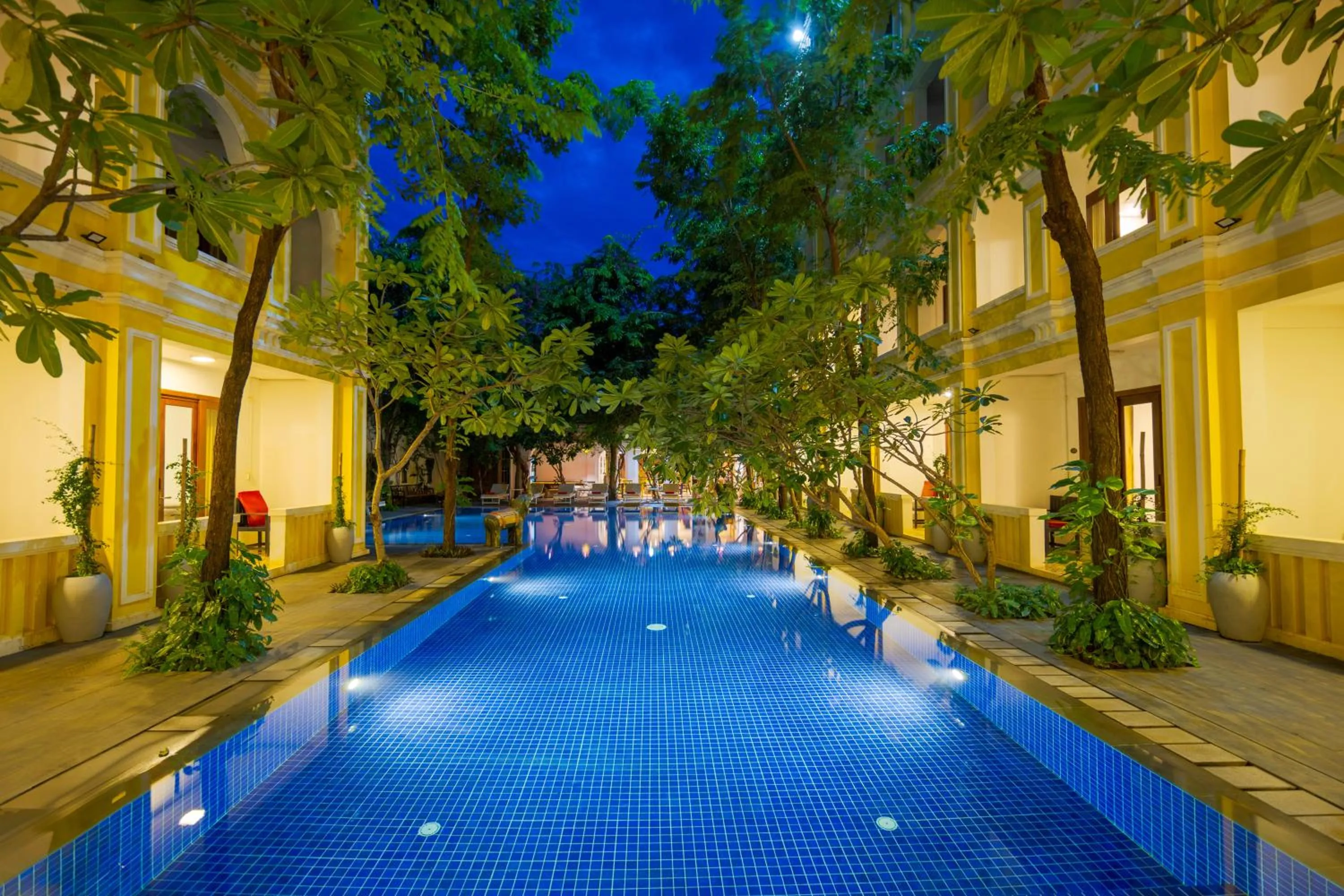 Property building in La Residence WatBo Hotel