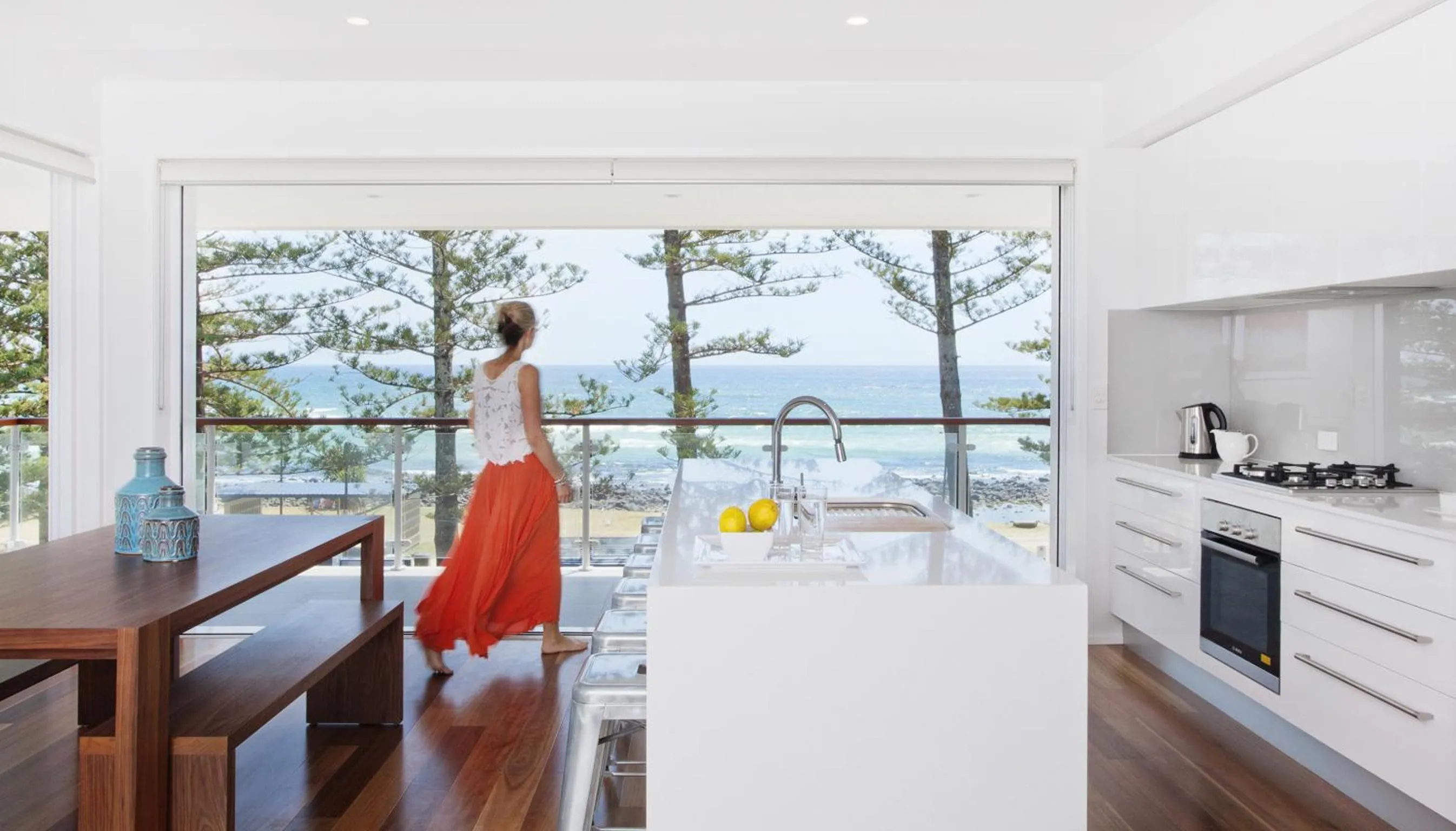 Bujerum Apartments on Burleigh