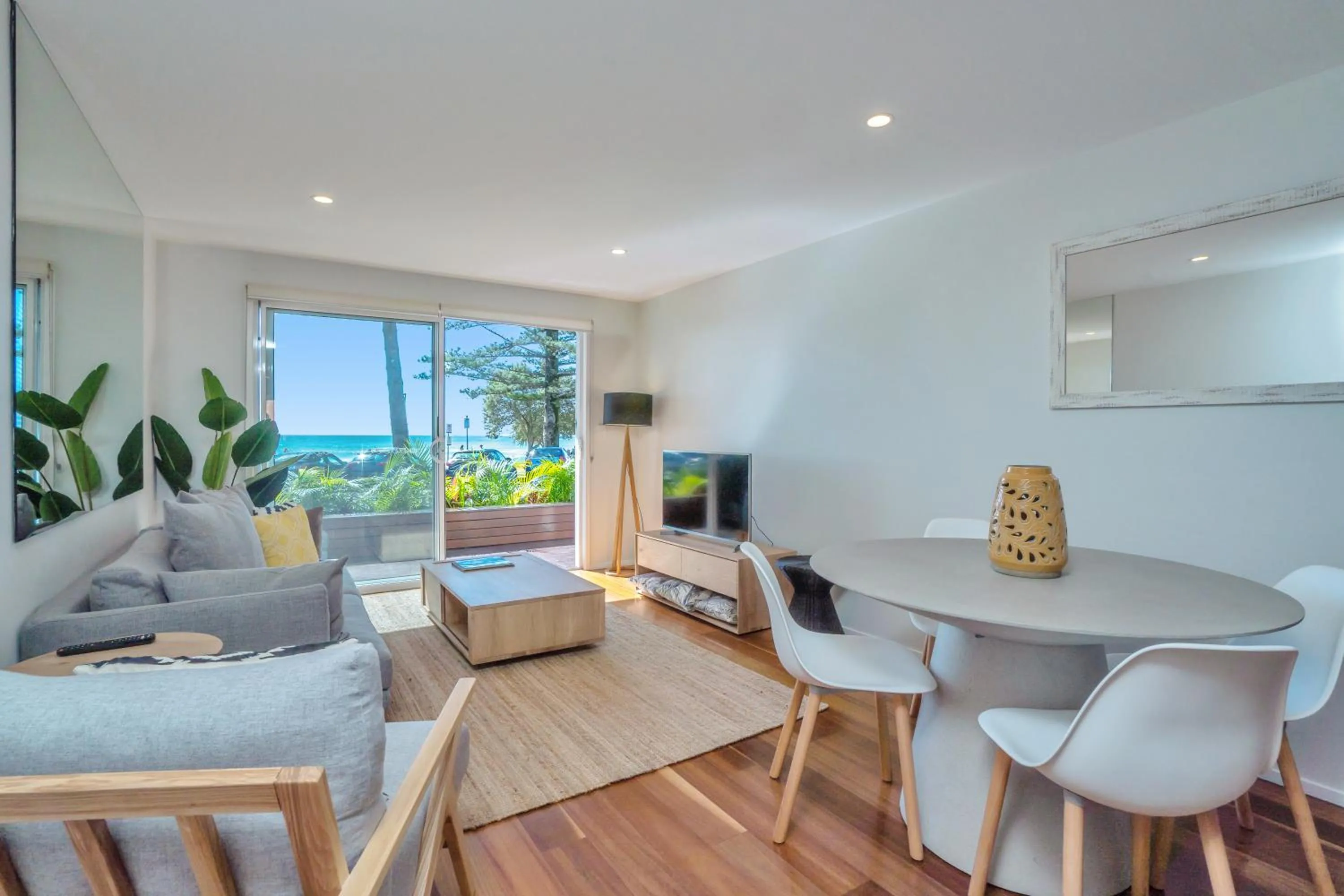 Seating area in Bujerum Apartments on Burleigh