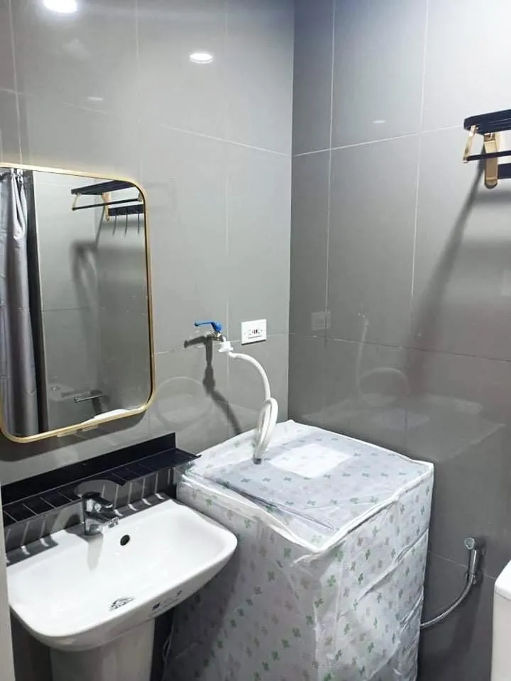 Fully Furnished 1 Bedroom at SMDC Air Residence with Balcony City View