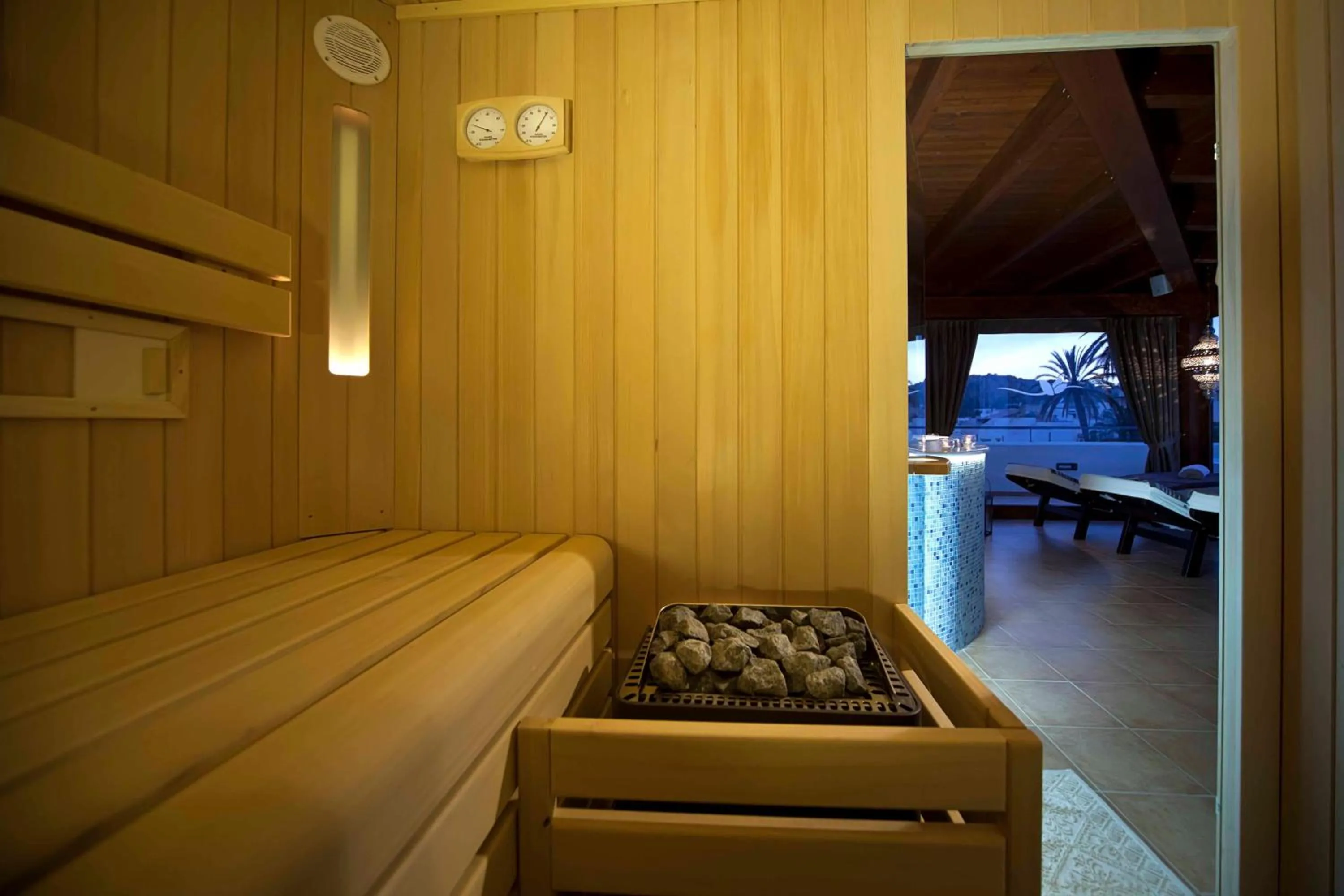 Spa and wellness centre/facilities, Bed in Mira Spiaggia