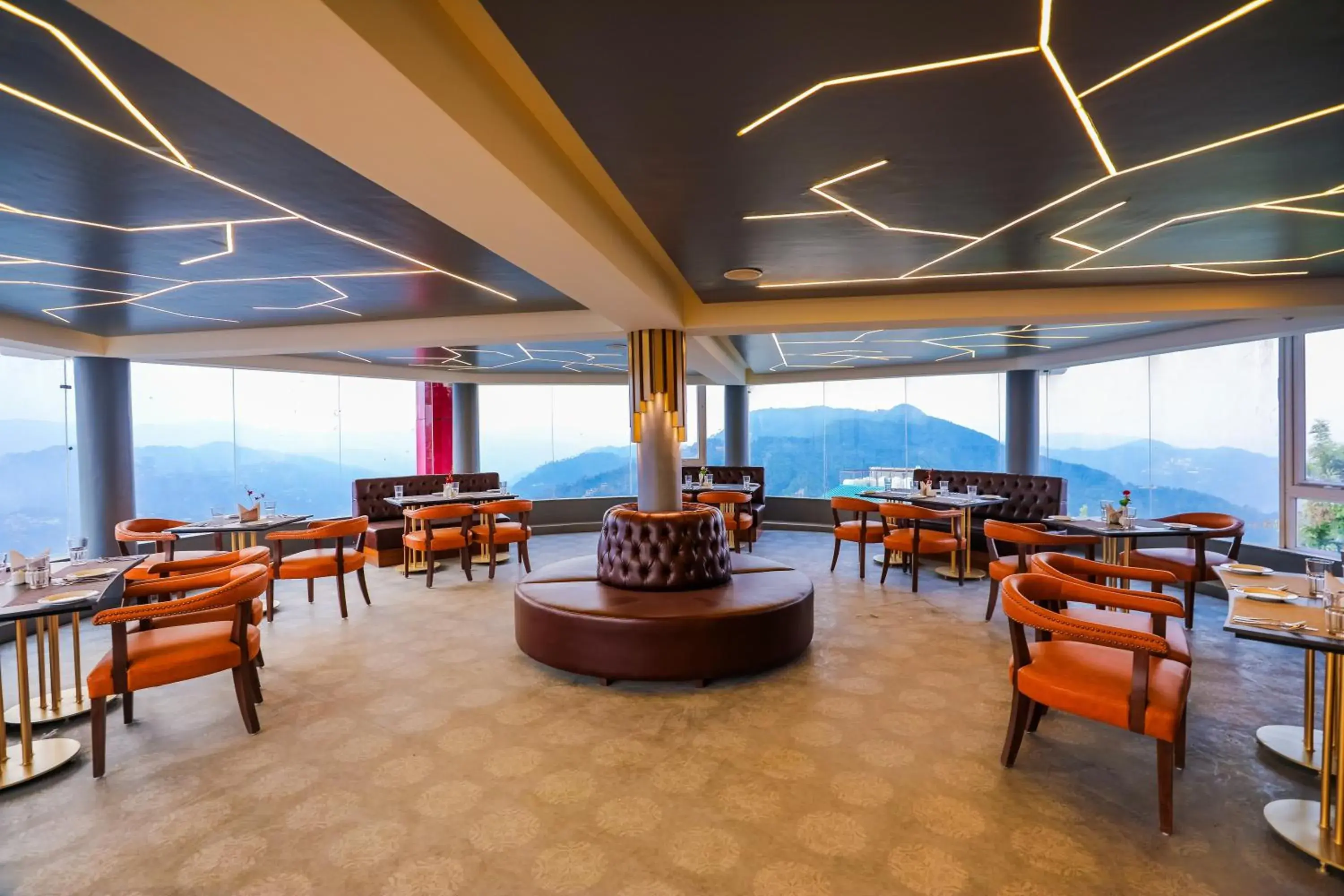 Lounge or bar in Regenta Hilltop Shimla Lounge or bar in Regenta Hilltop Shimla