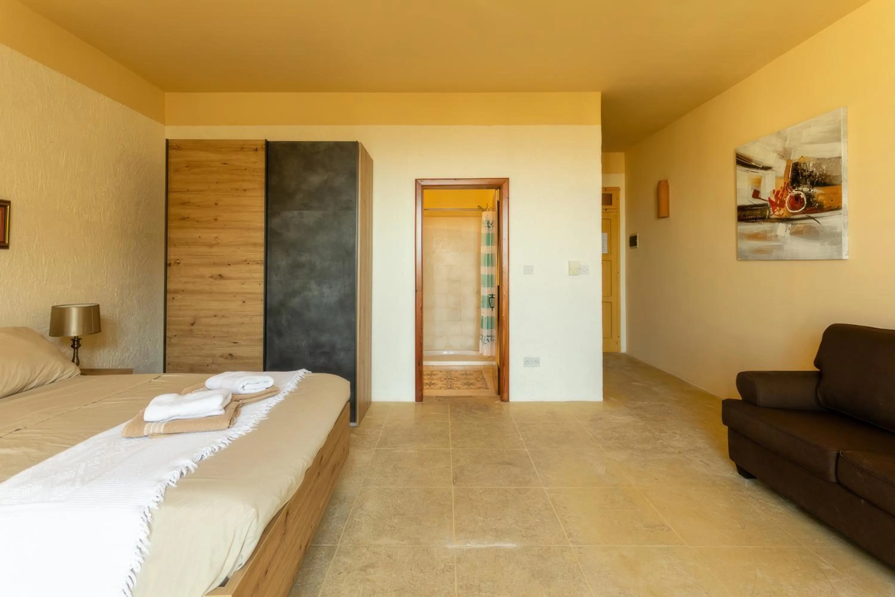 Photo of the whole room in Villa Serenity B&B