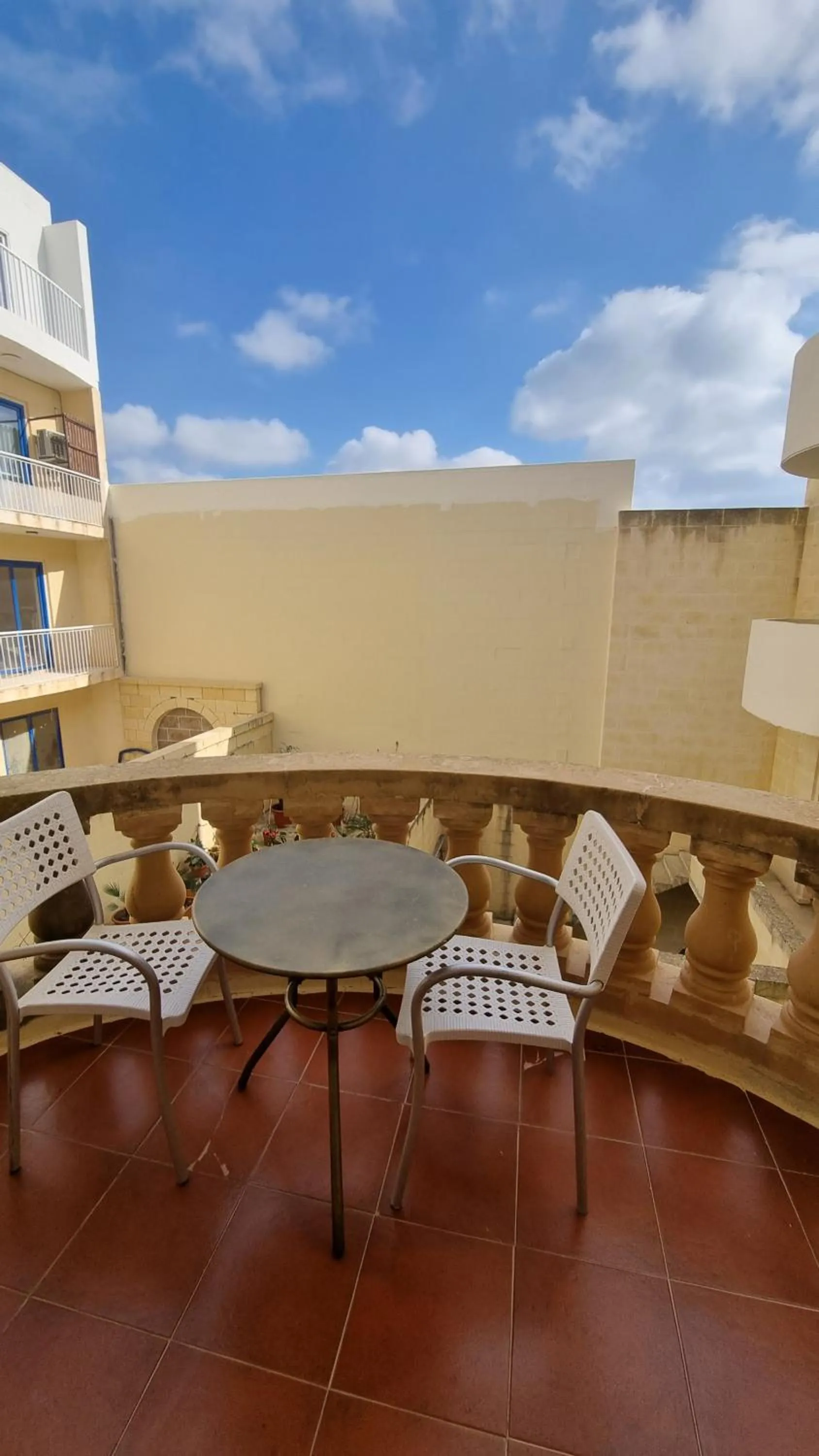 Balcony/Terrace in Villa Serenity B&B