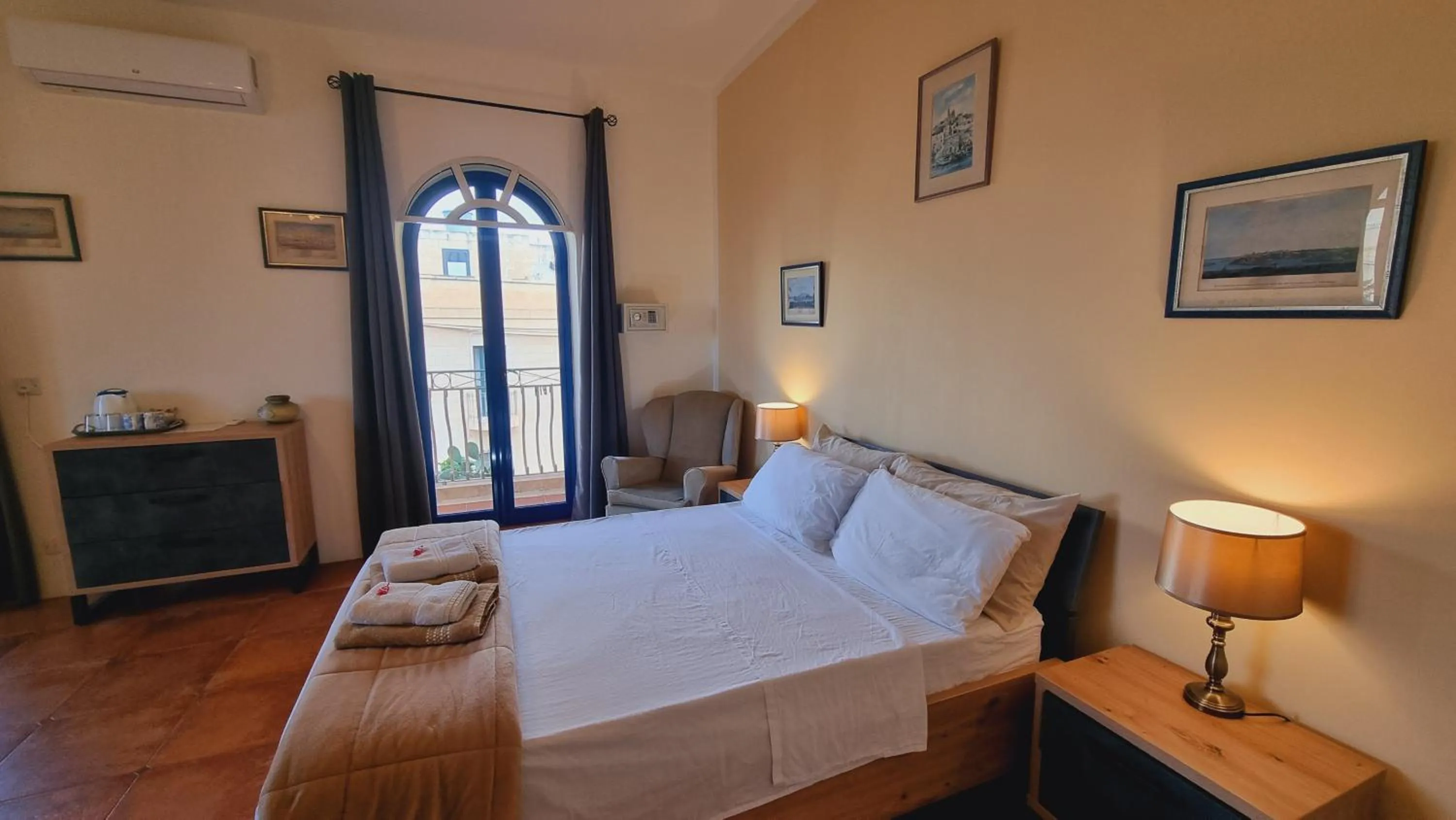 Bedroom in Villa Serenity B&B