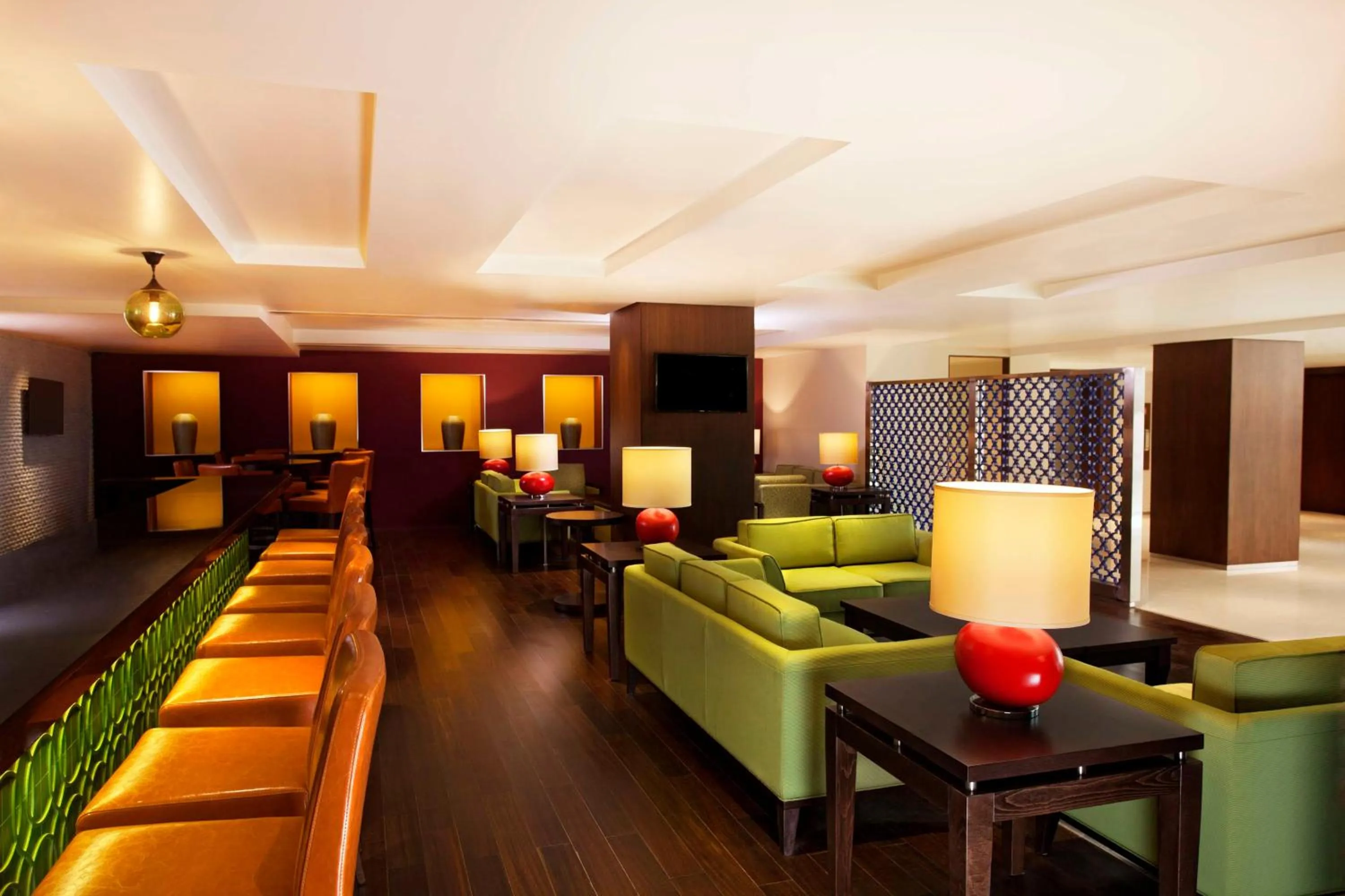 Restaurant/places to eat in Hilton Garden Inn, Trivandrum