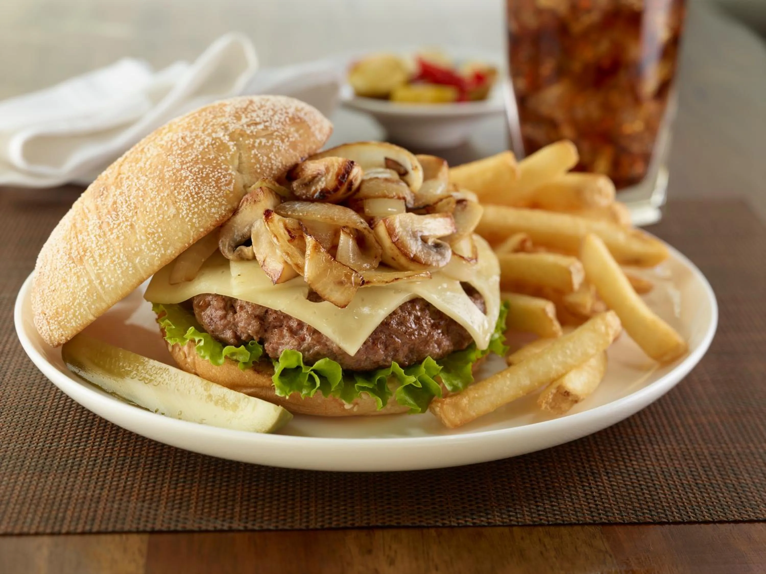 Restaurant/places to eat in Hilton Garden Inn, Trivandrum