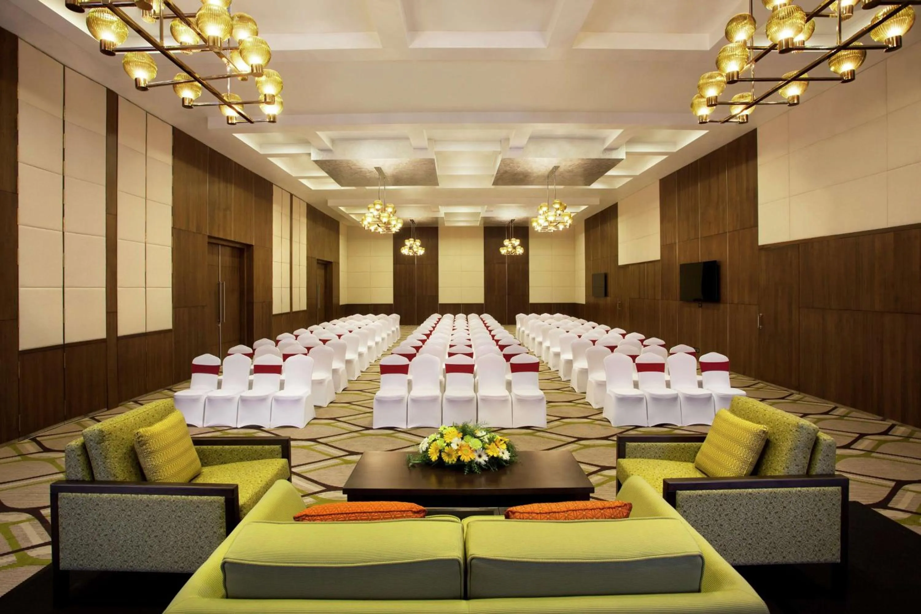 Meeting/conference room in Hilton Garden Inn, Trivandrum