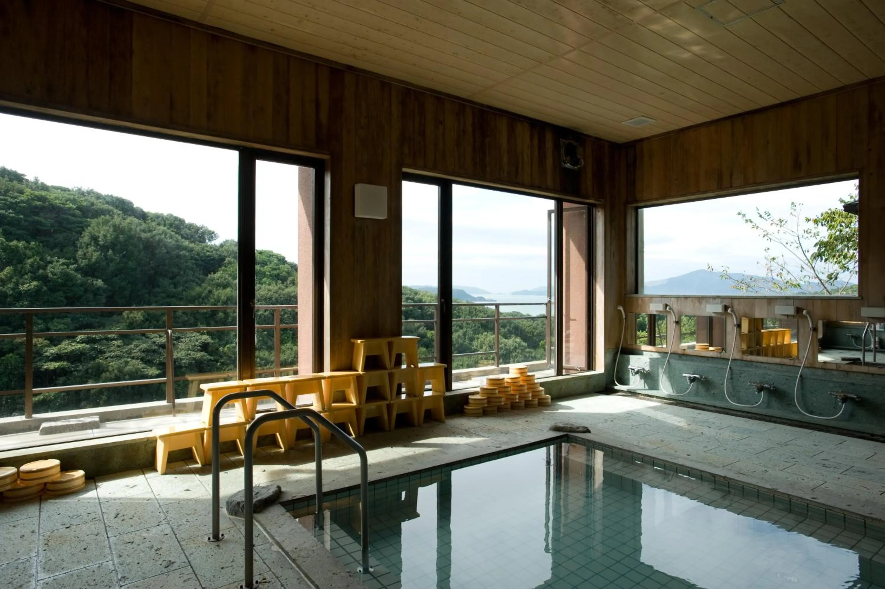 Public Bath in Hanashinsui