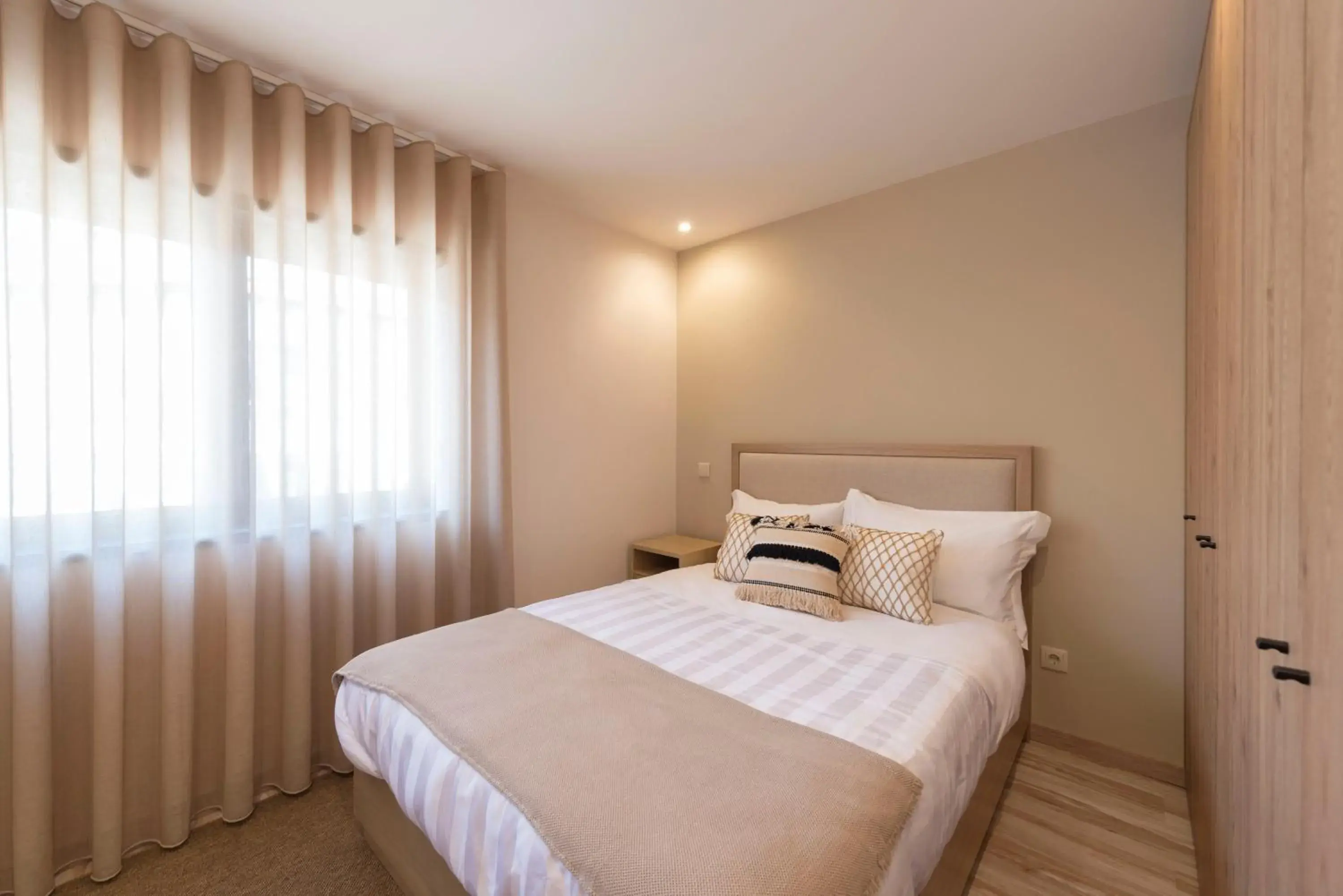 Double Room in Oliva Welcoming Apartments Double Room in Oliva Welcoming Apartments