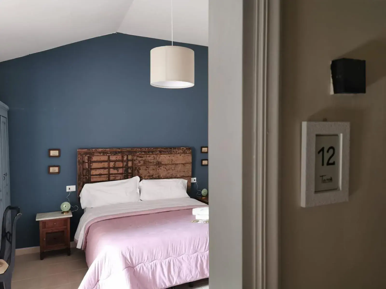 Double Room - single occupancy in Locanda Tanè Double Room - single occupancy in Locanda Tanè