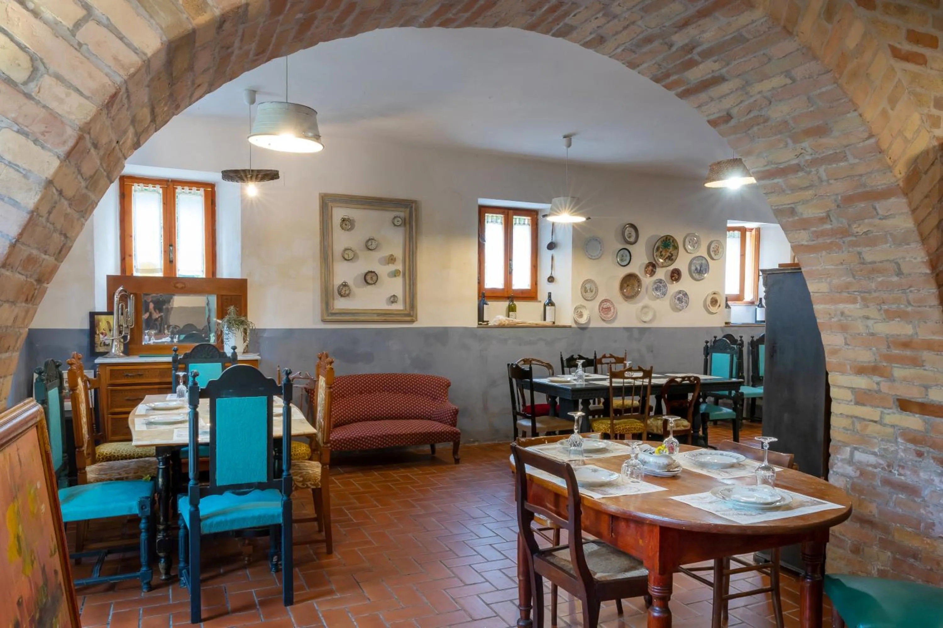 Restaurant/places to eat in Locanda Tanè