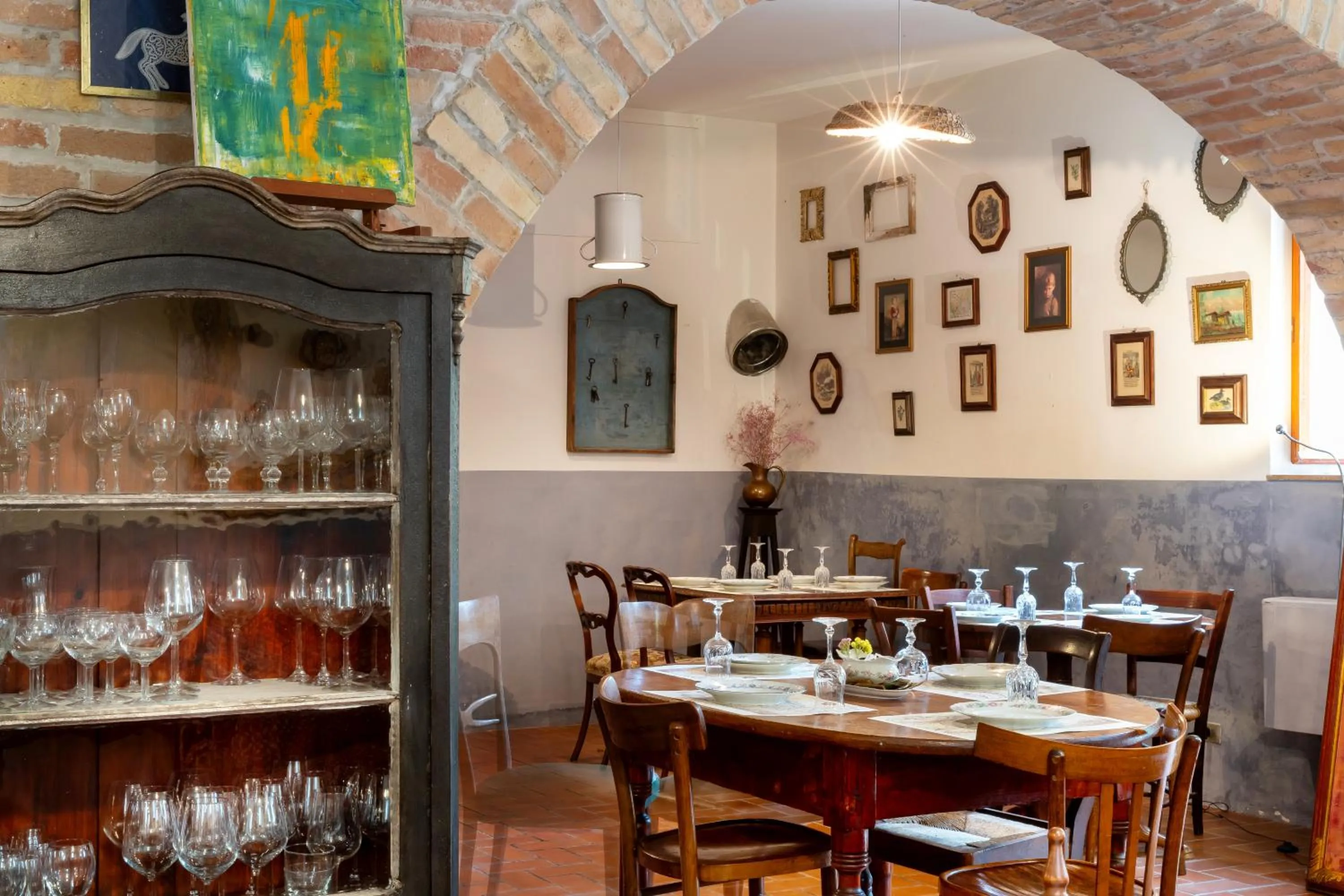 Restaurant/places to eat in Locanda Tanè