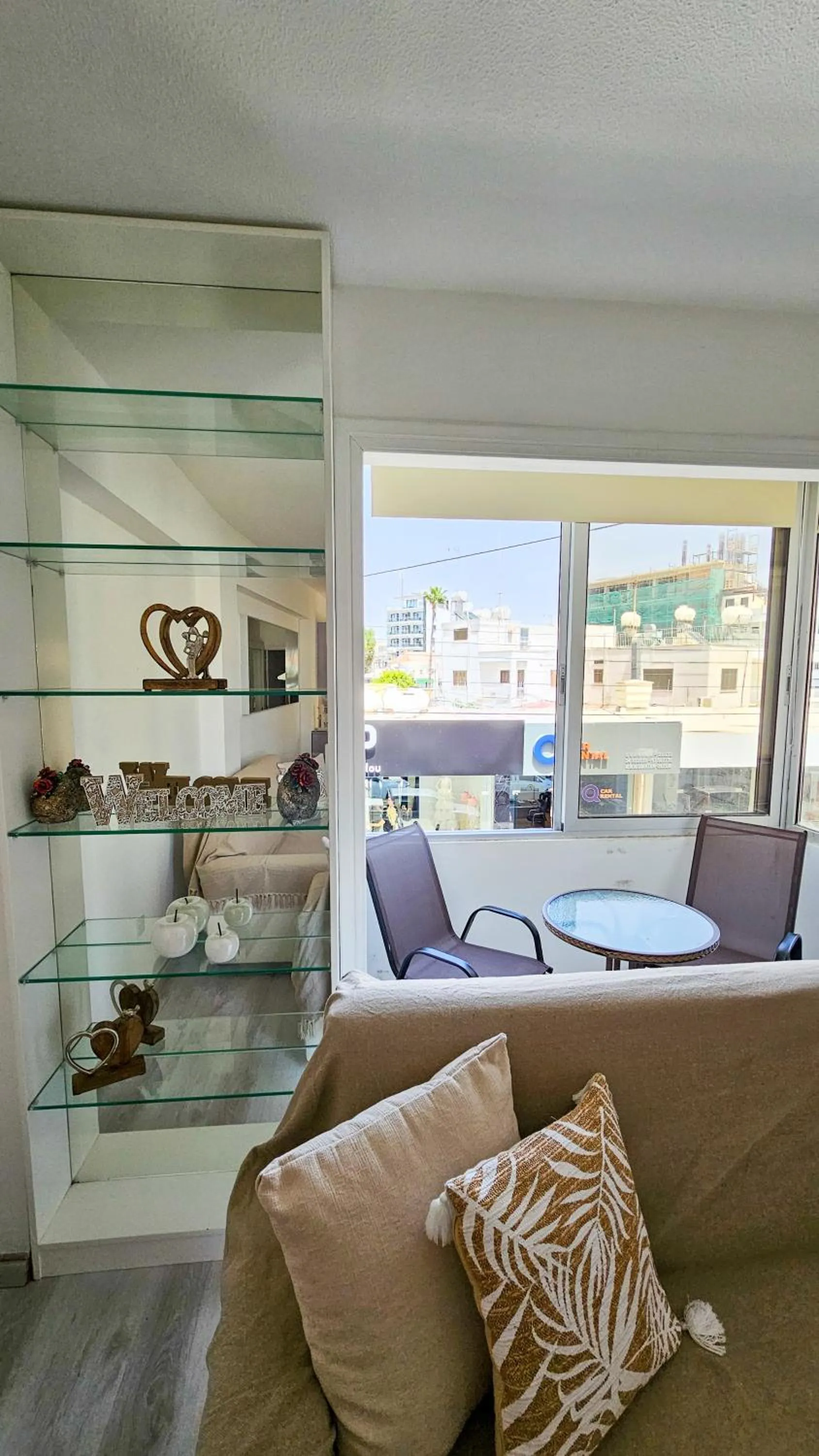 Living room in Cheer Up City Apartment, Near to the Finikoudes Beach