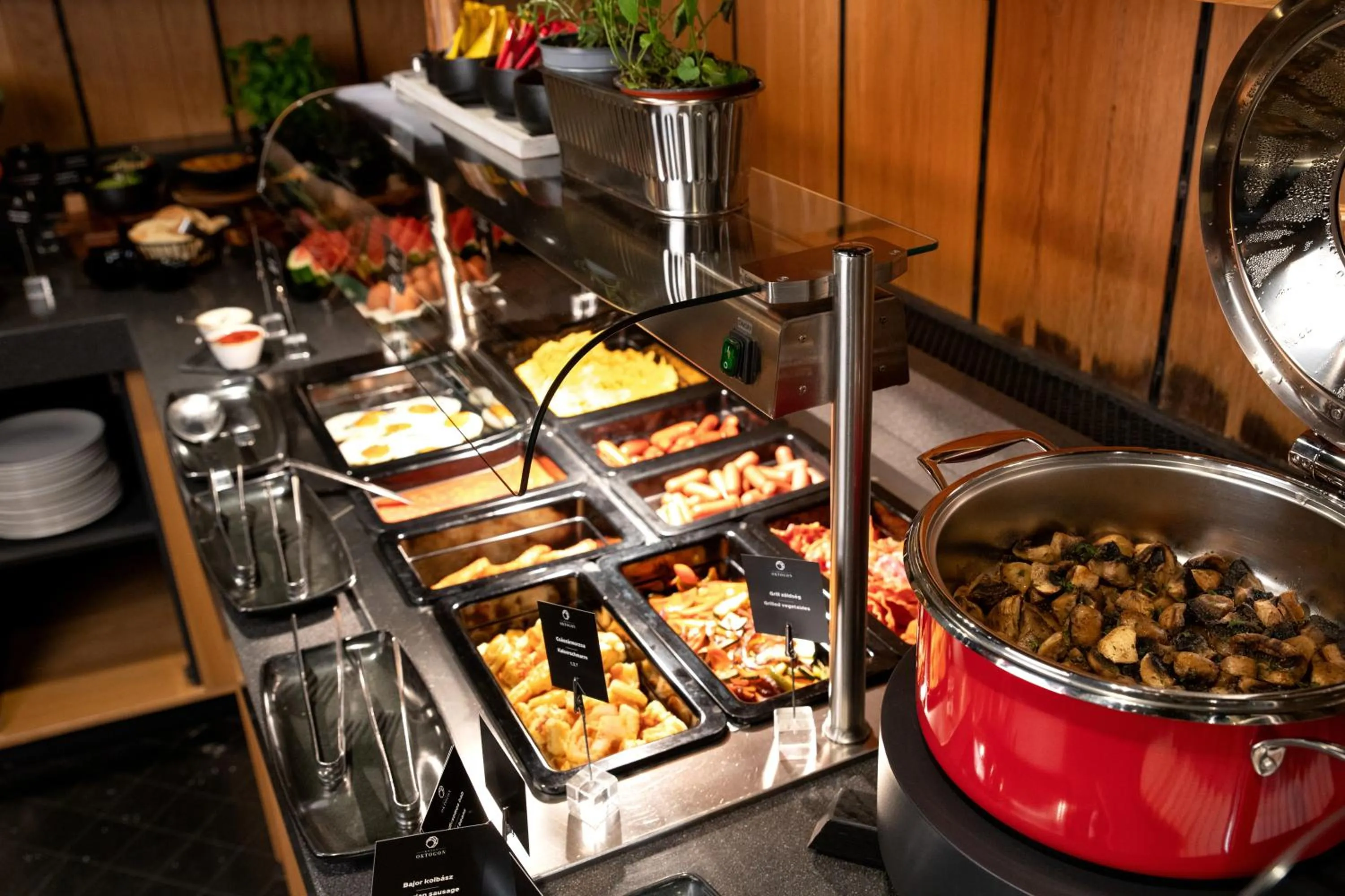 Breakfast in Hotel Oktogon Haggenmacher by Continental Group