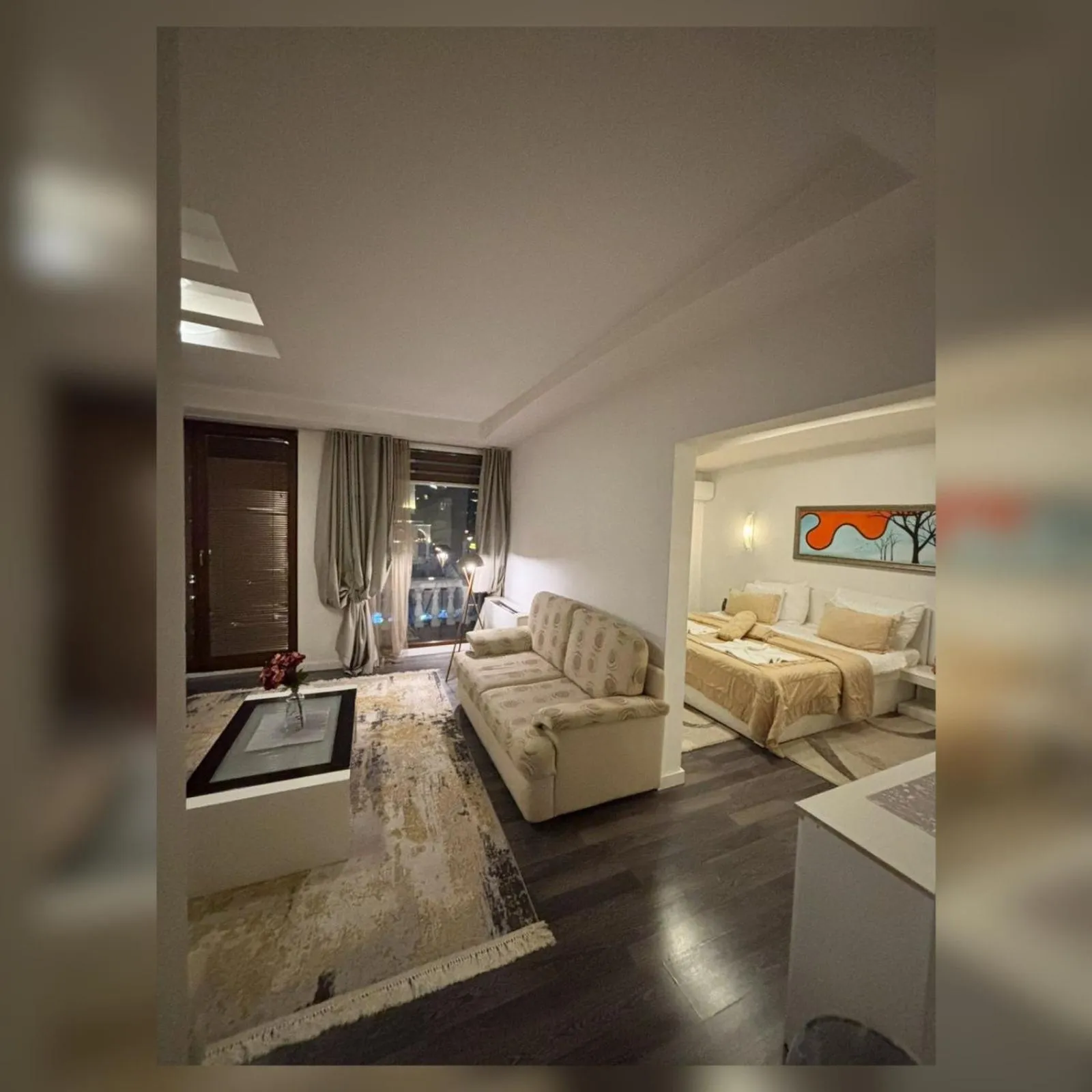 Balcony/Terrace, Bed in Theranda Hotel