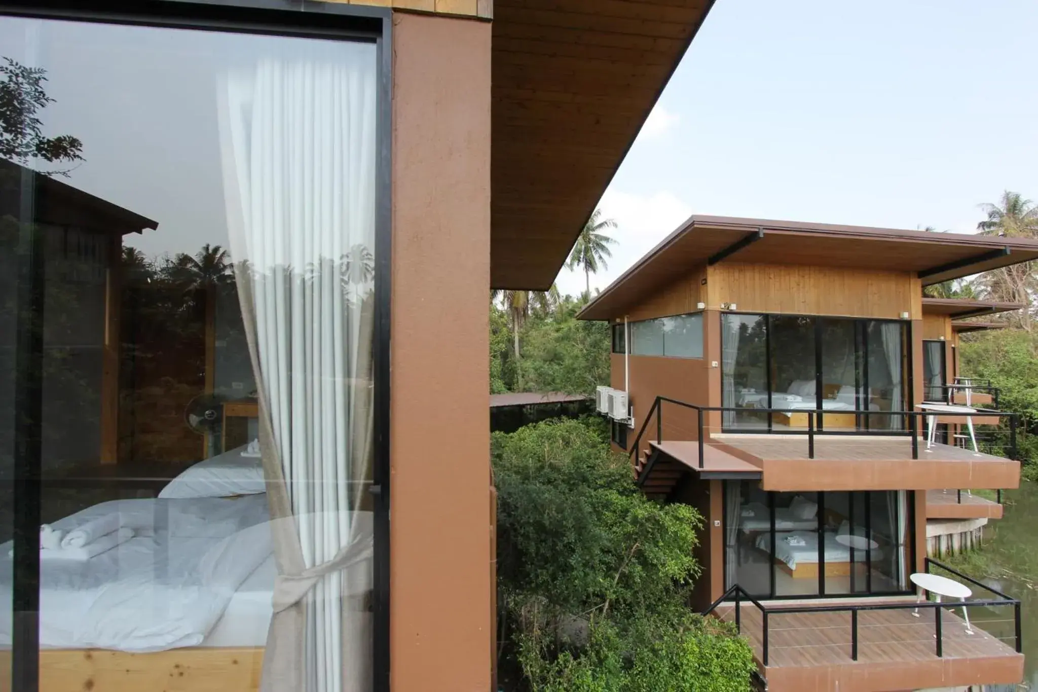 Property building in The Grace Amphawa Property building in The Grace Amphawa