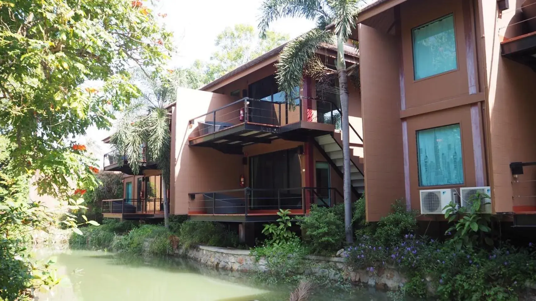 Property building in The Grace Amphawa Property building in The Grace Amphawa