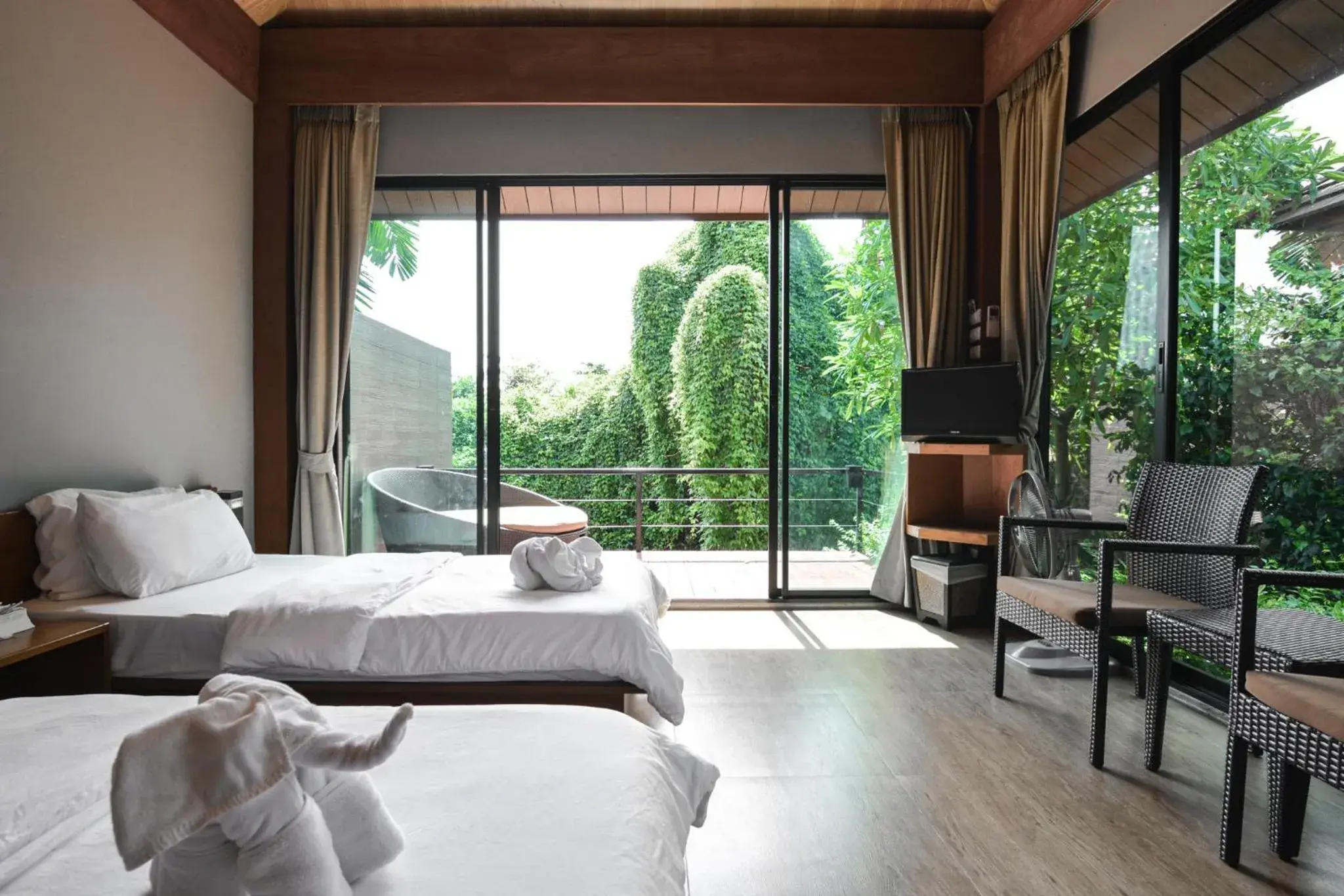 Property building, Bed in The Grace Amphawa Property building, Bed in The Grace Amphawa