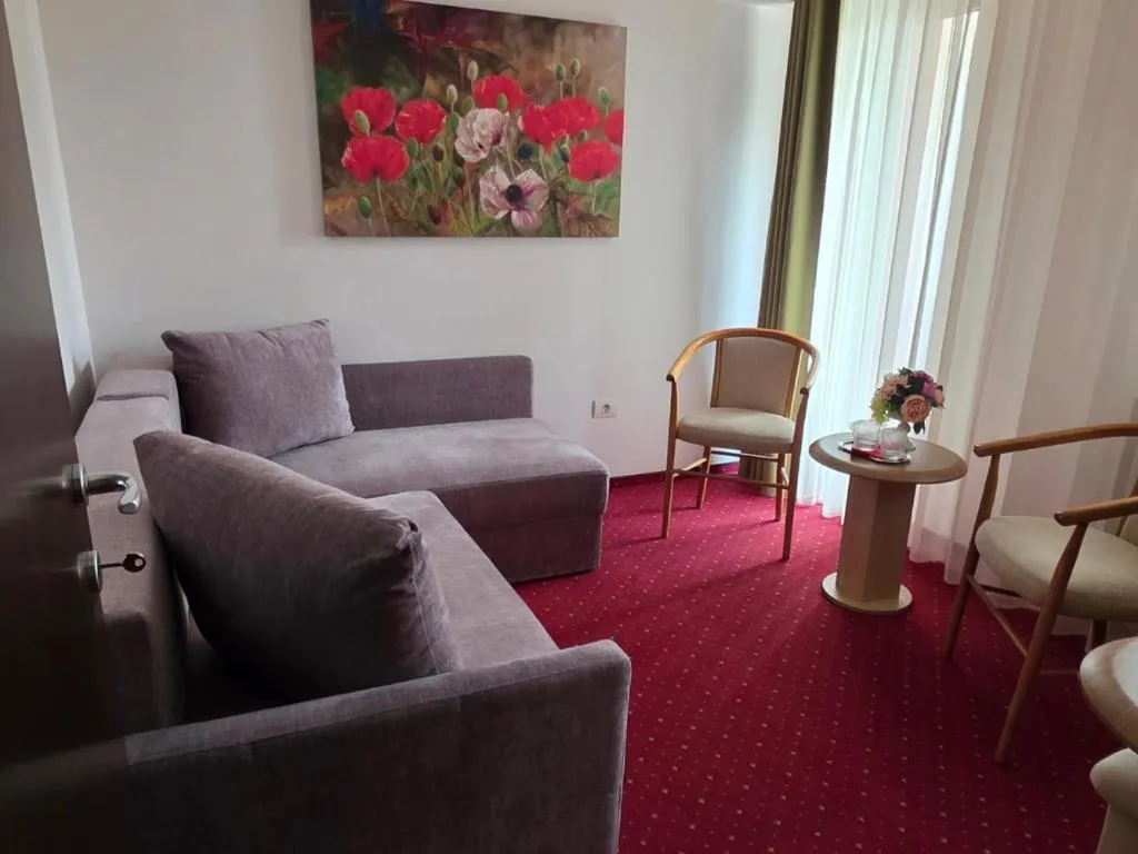 Bed in Hotel Carpați