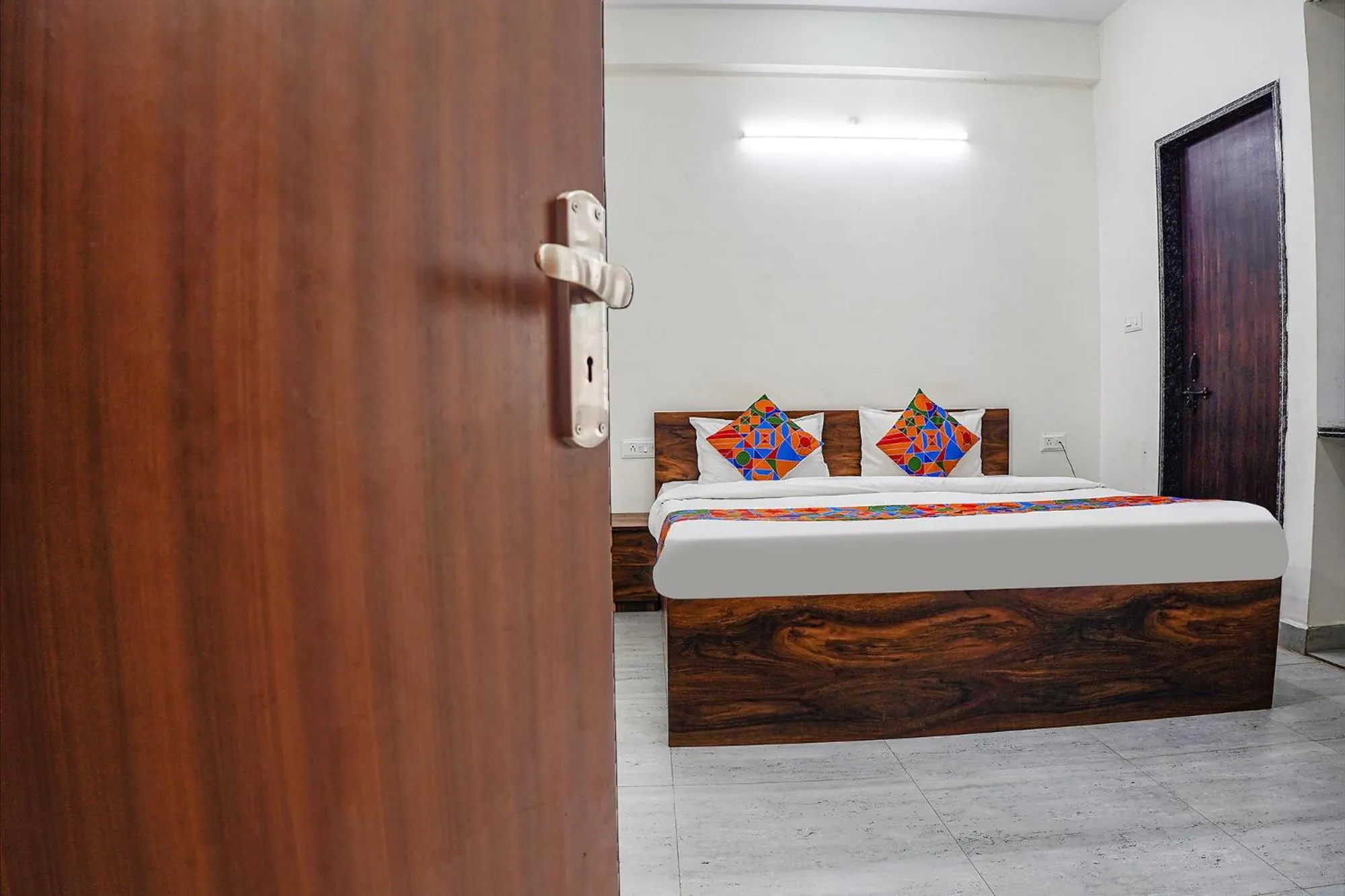 Bedroom, Bed in FabHotel SSG