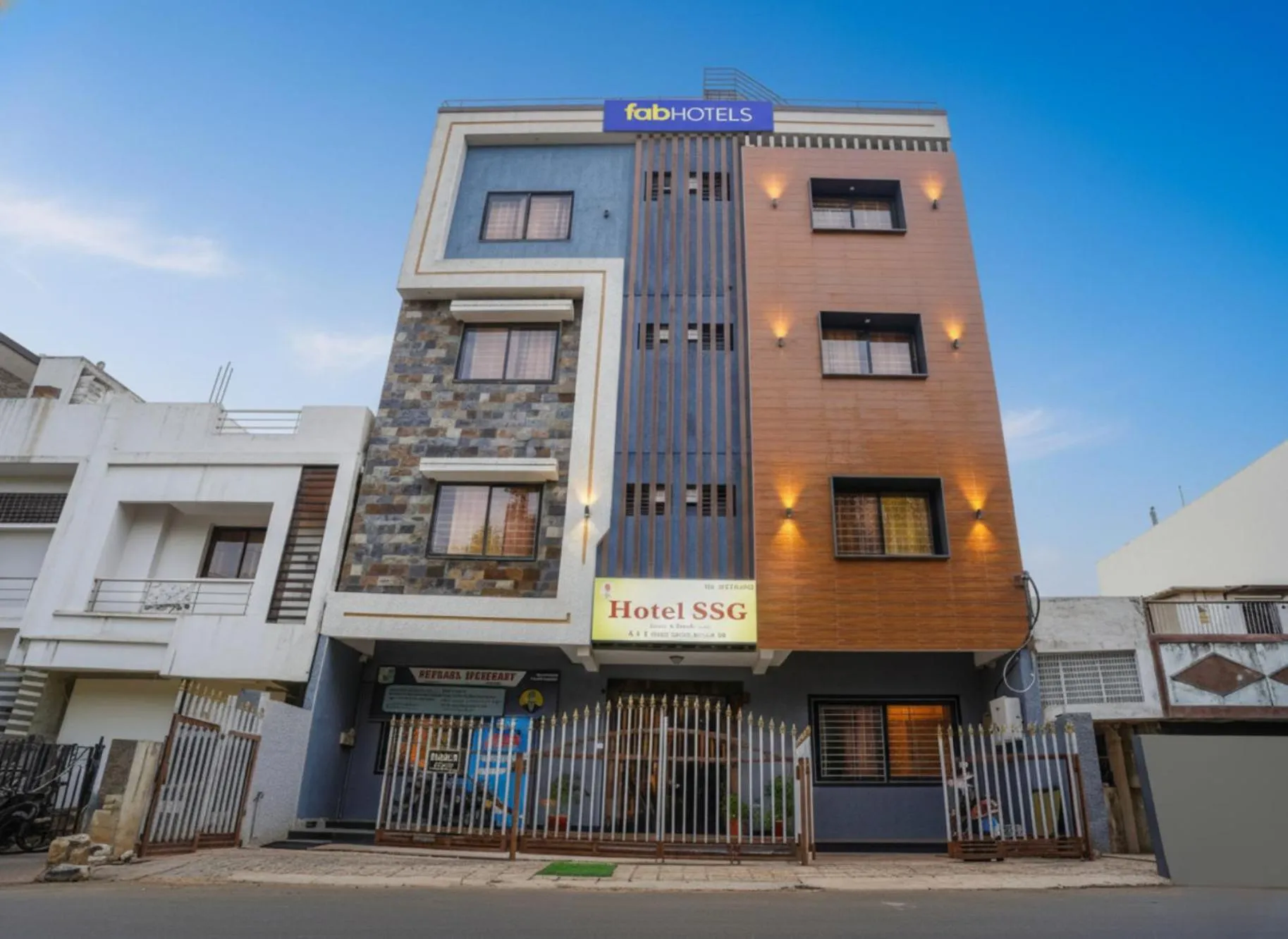 Property building in FabHotel SSG