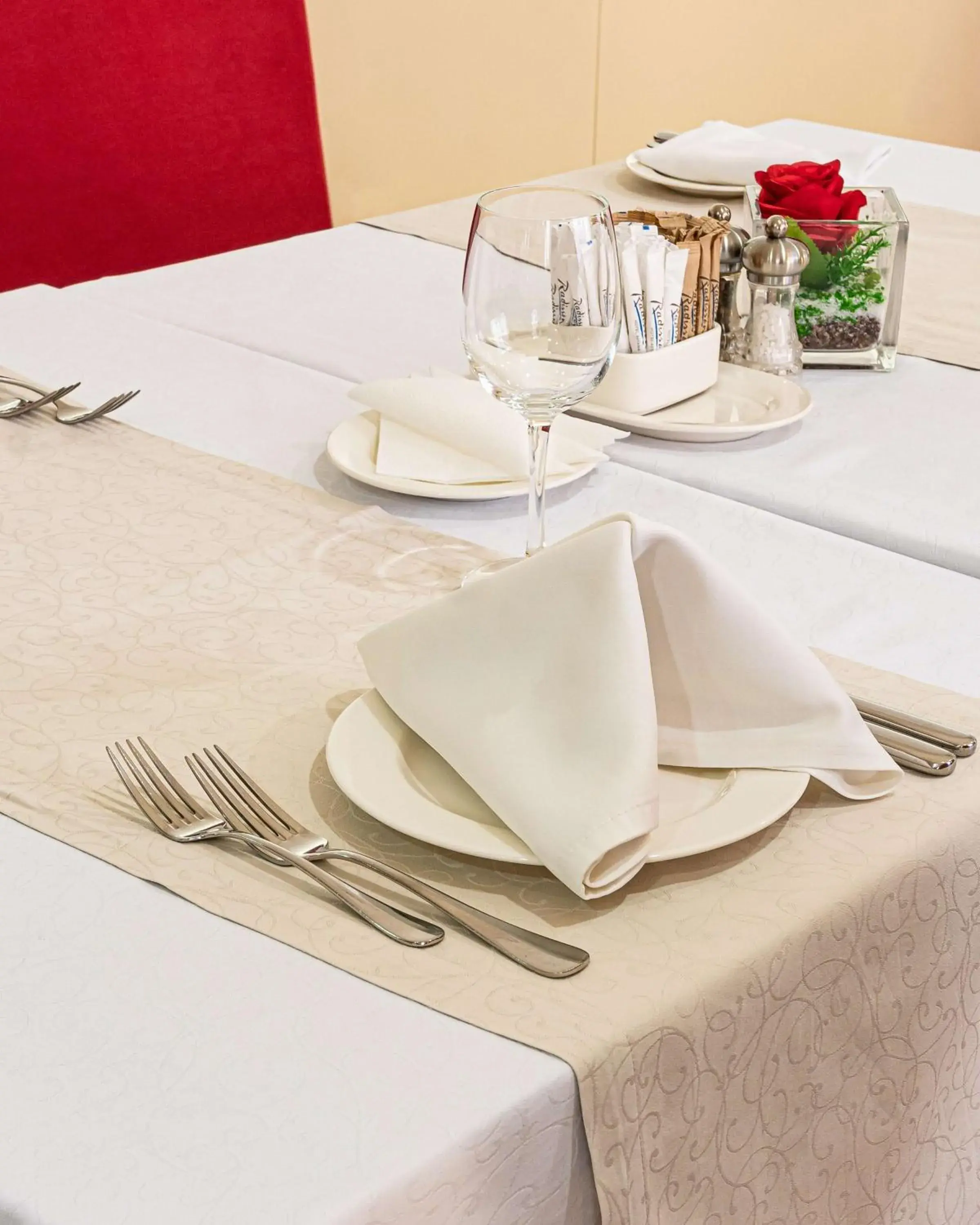 Restaurant/places to eat in Radisson Hotel Astana Restaurant/places to eat in Radisson Hotel Astana