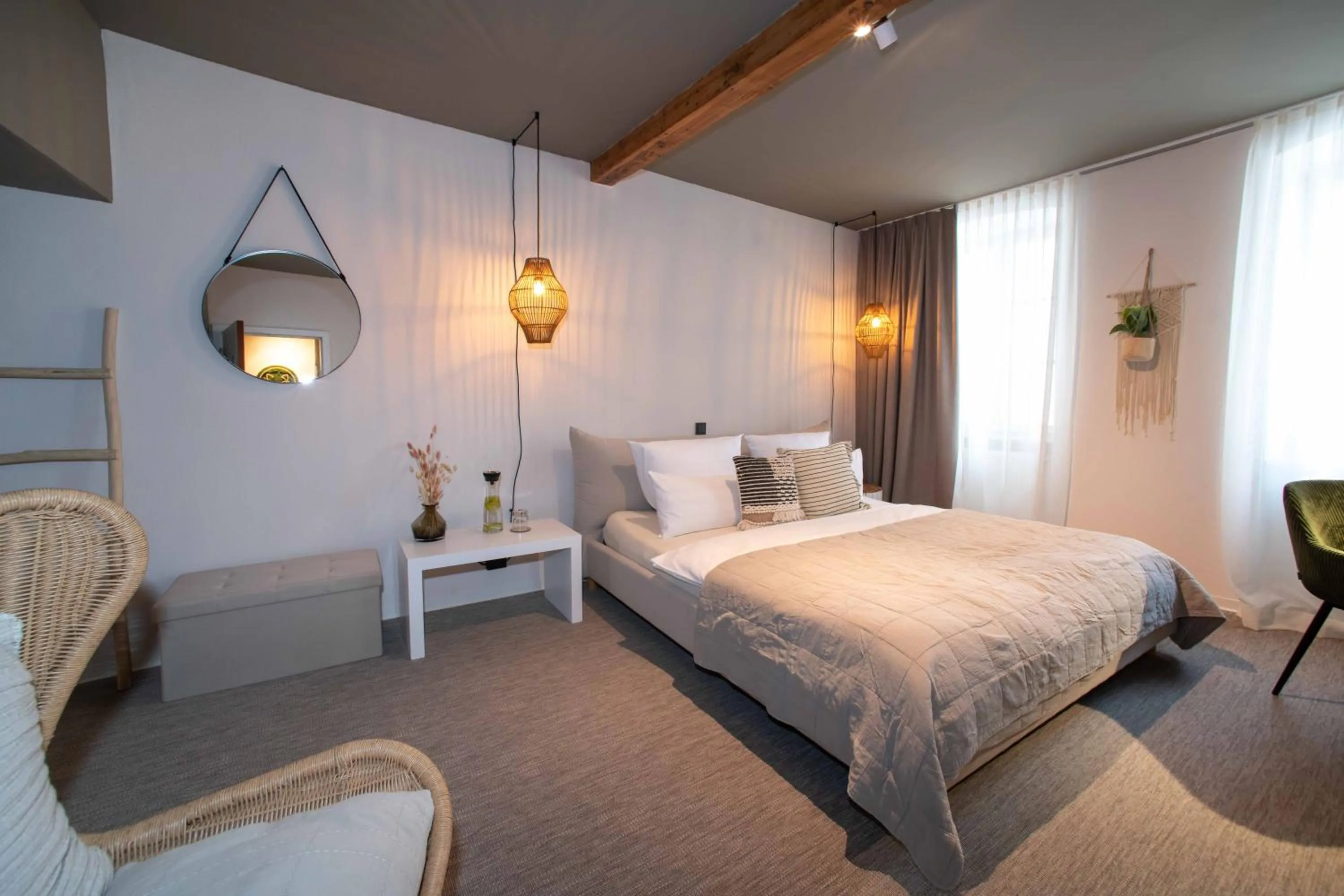 Bed in Hotel Fuchs "Life-Style mit Night-Life"