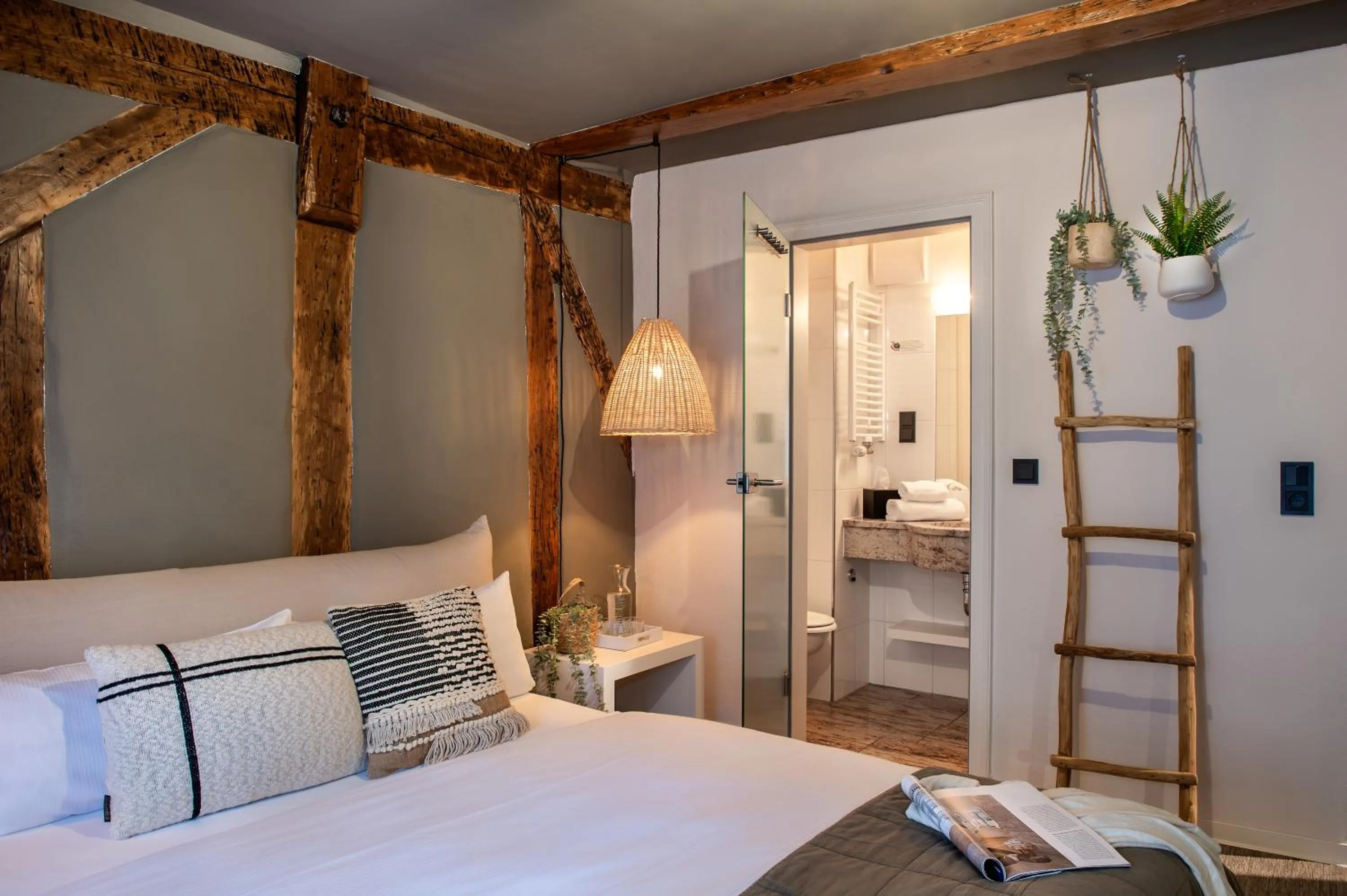 Bed in Hotel Fuchs "Life-Style mit Night-Life"