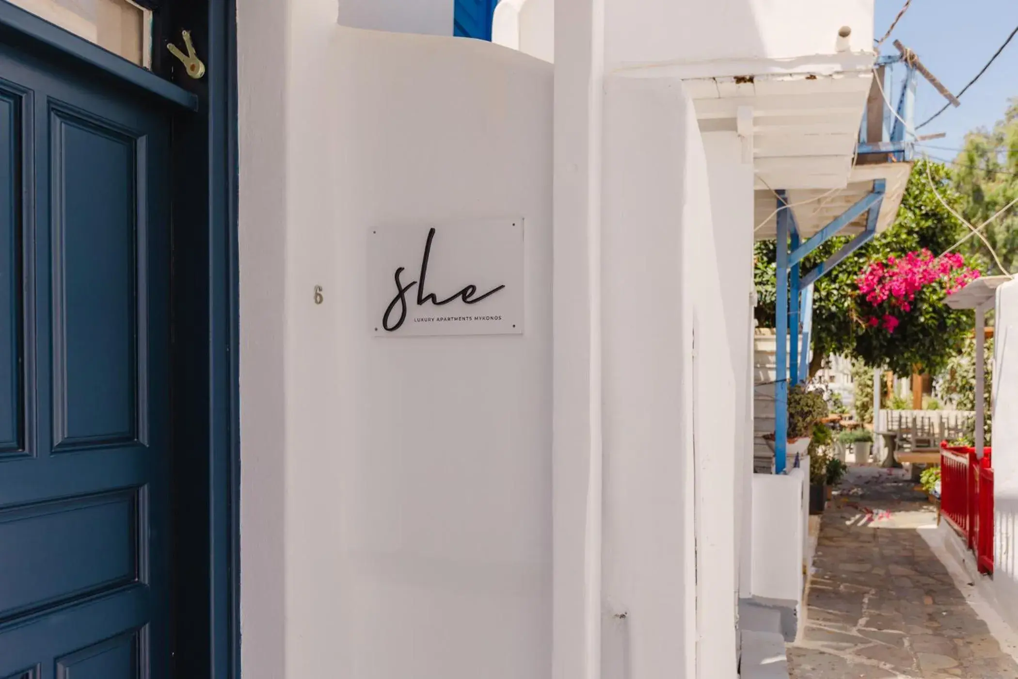 Property building in She Mykonos - Luxury Apartments Property building in She Mykonos - Luxury Apartments