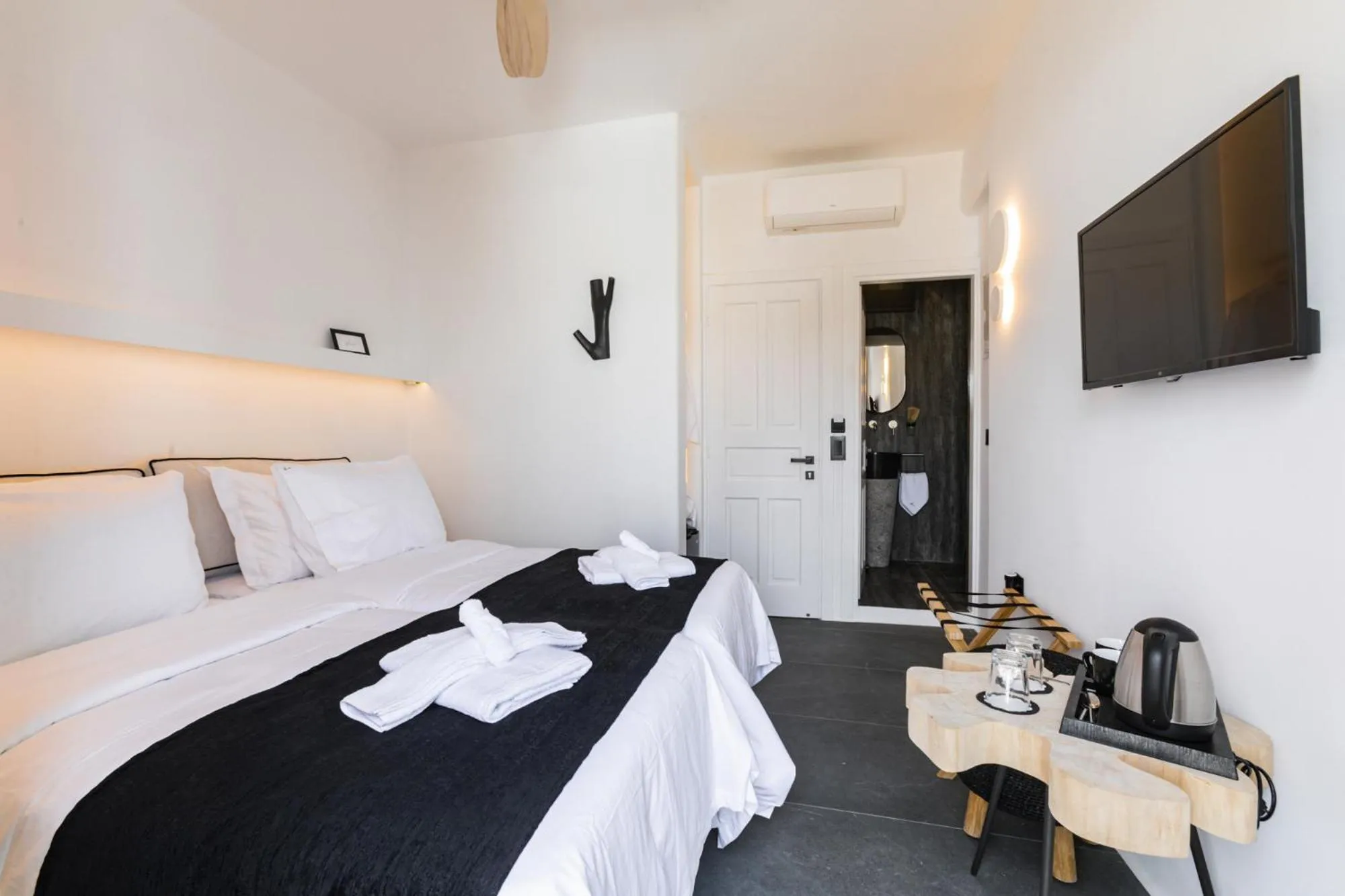 Bed in She Mykonos - Luxury Apartments