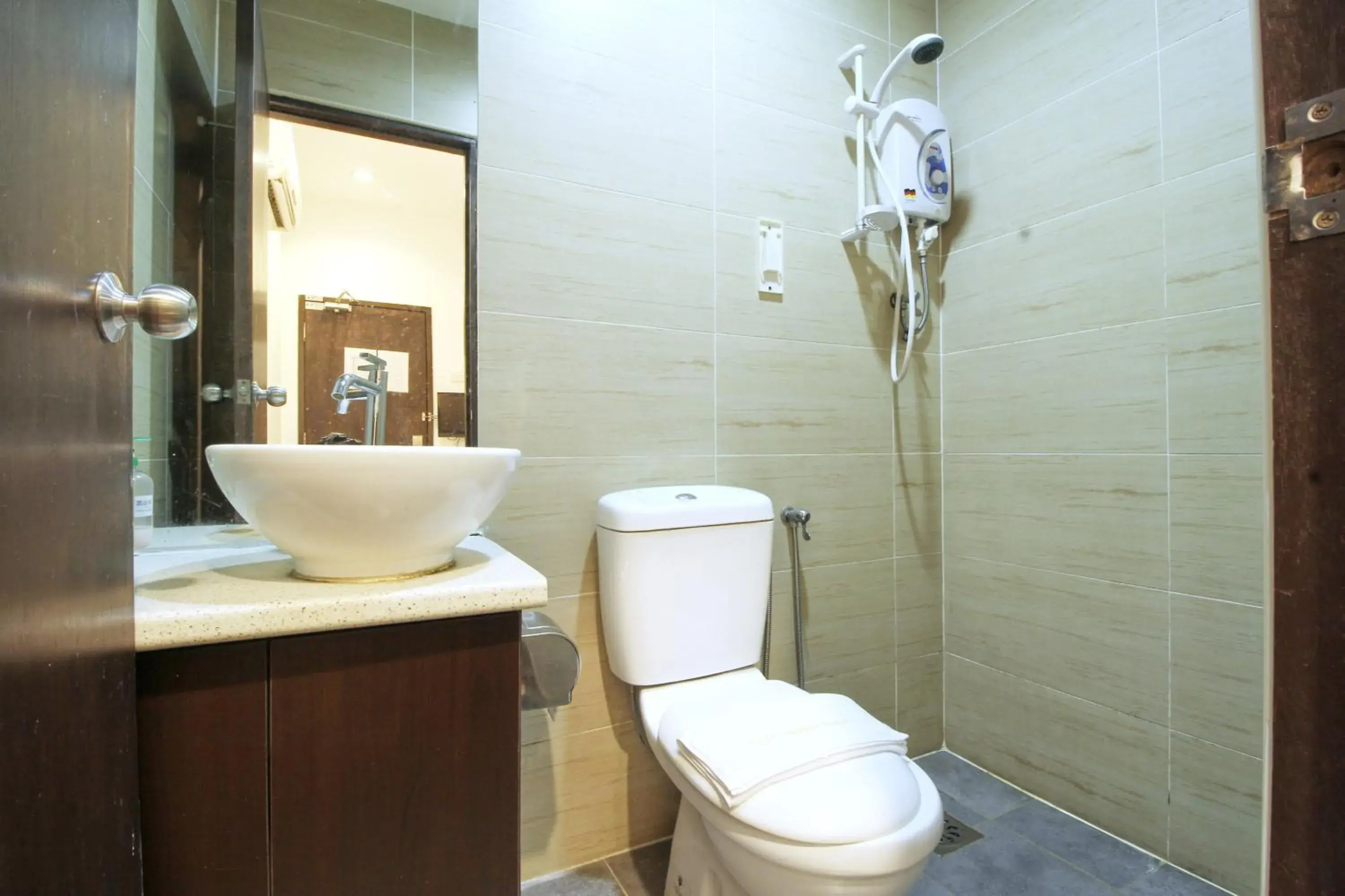 Shower, Bathroom in Grand Kapar Hotel Klang Sentral