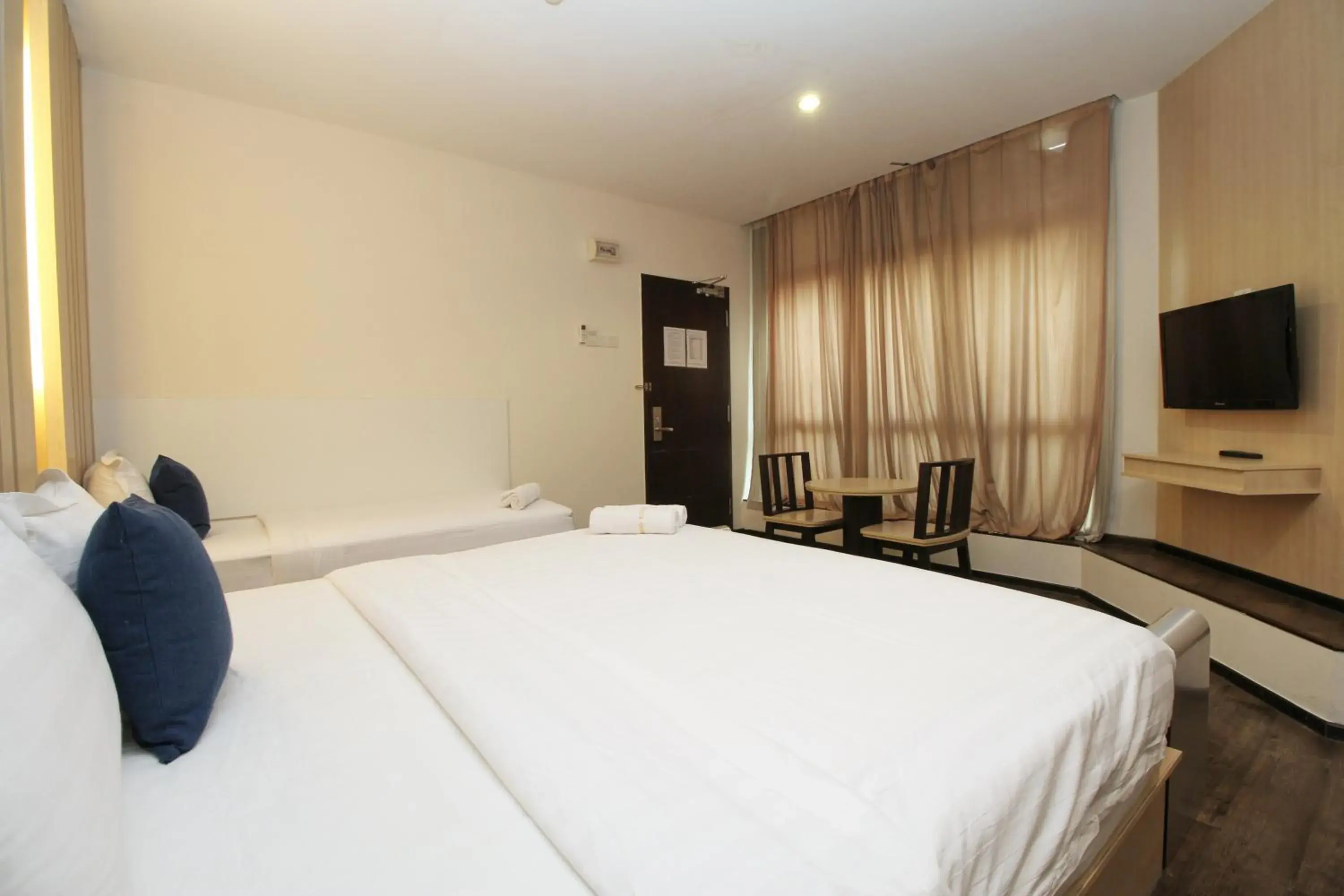 TV and multimedia, Bed in Grand Kapar Hotel Klang Sentral