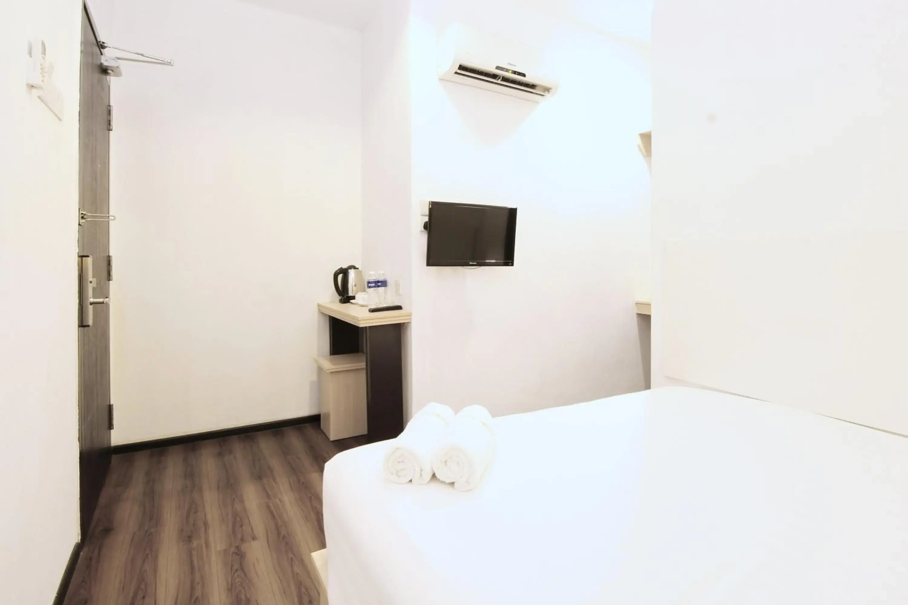 Bed in Grand Kapar Hotel Klang Sentral