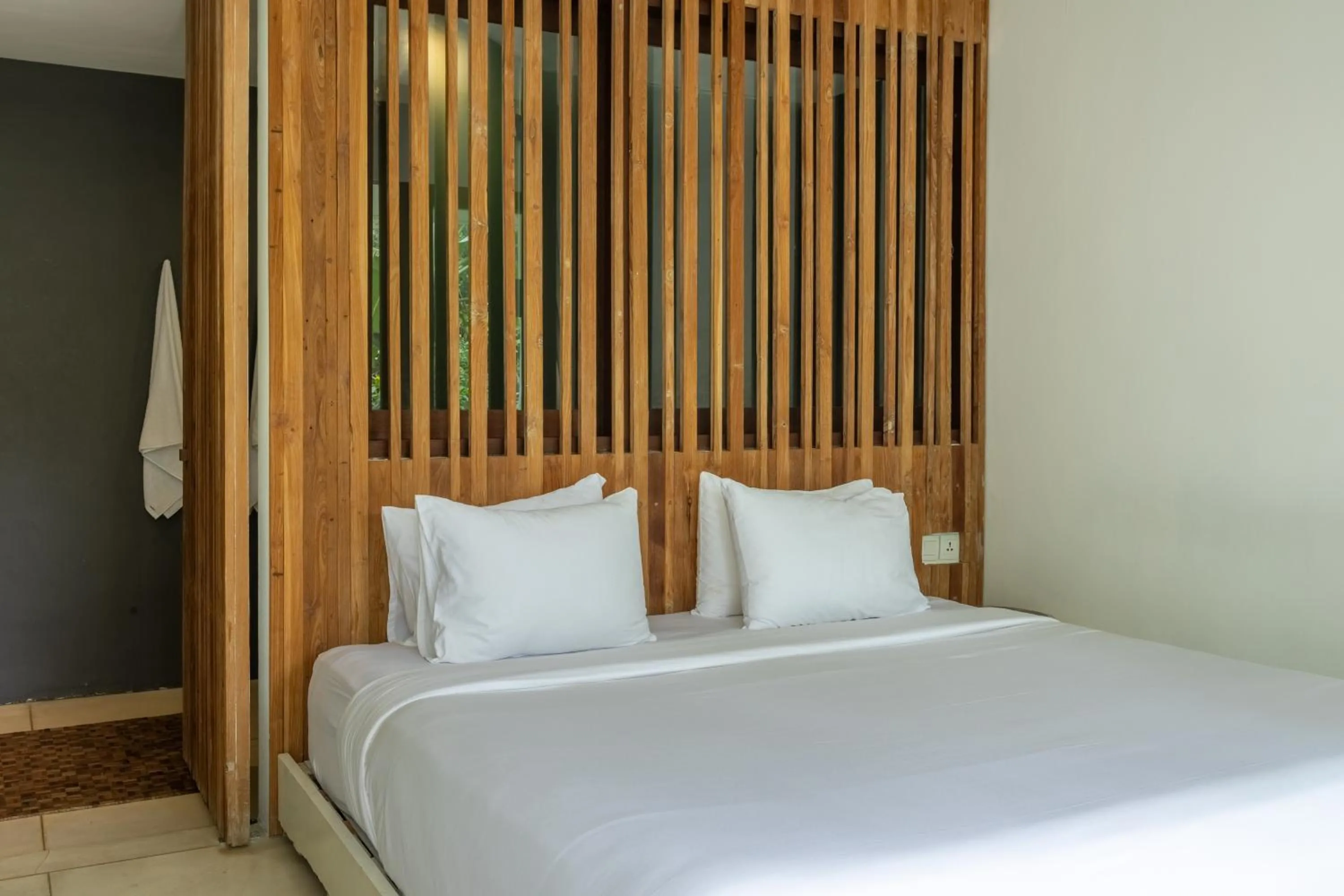 Bedroom, Bed in Aria Villas Ubud