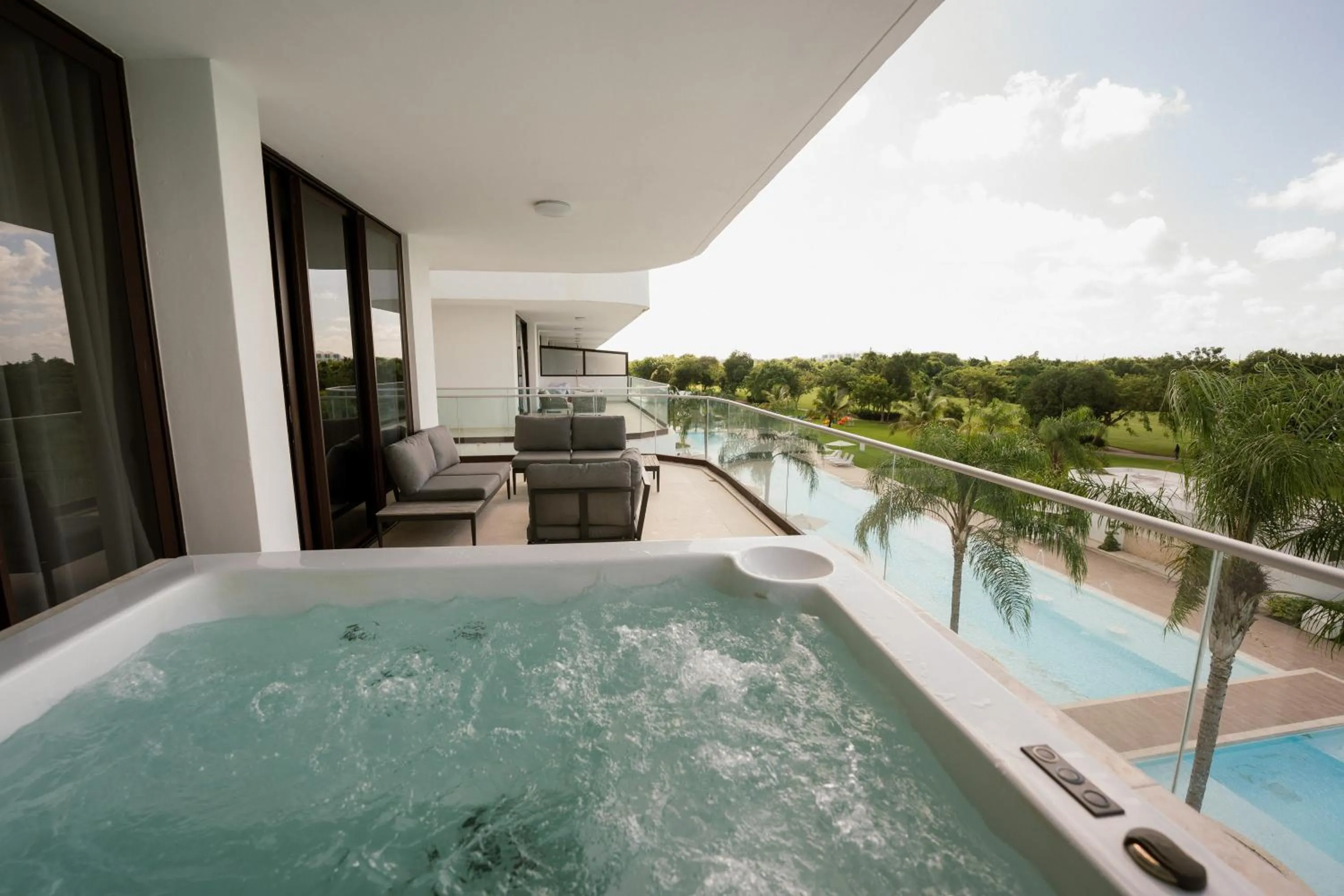 Hot Tub in Xeliter Cana Rock Punta Cana