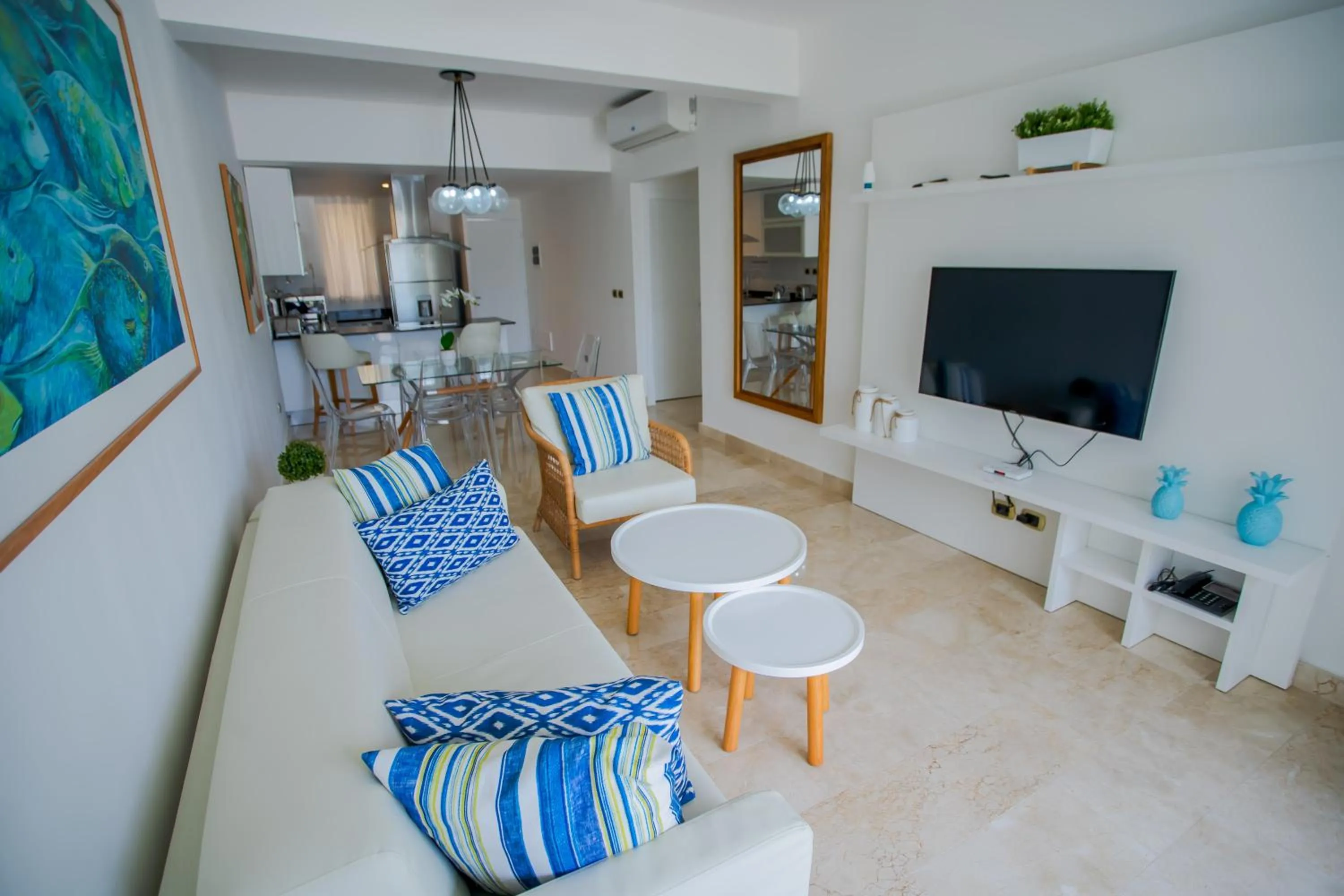 Communal lounge/ TV room in Xeliter Cana Rock Punta Cana