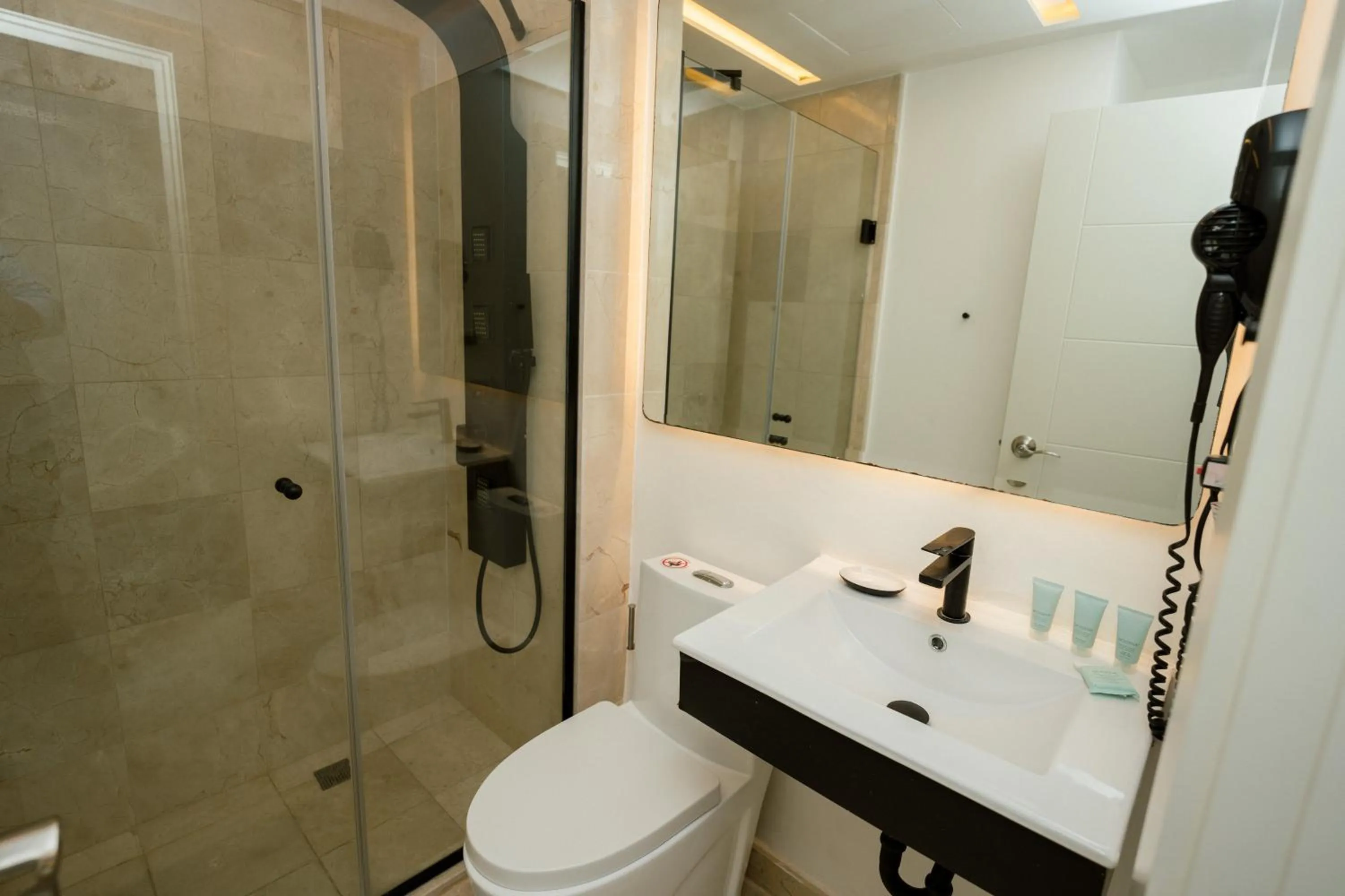 Shower in Xeliter Cana Rock Punta Cana