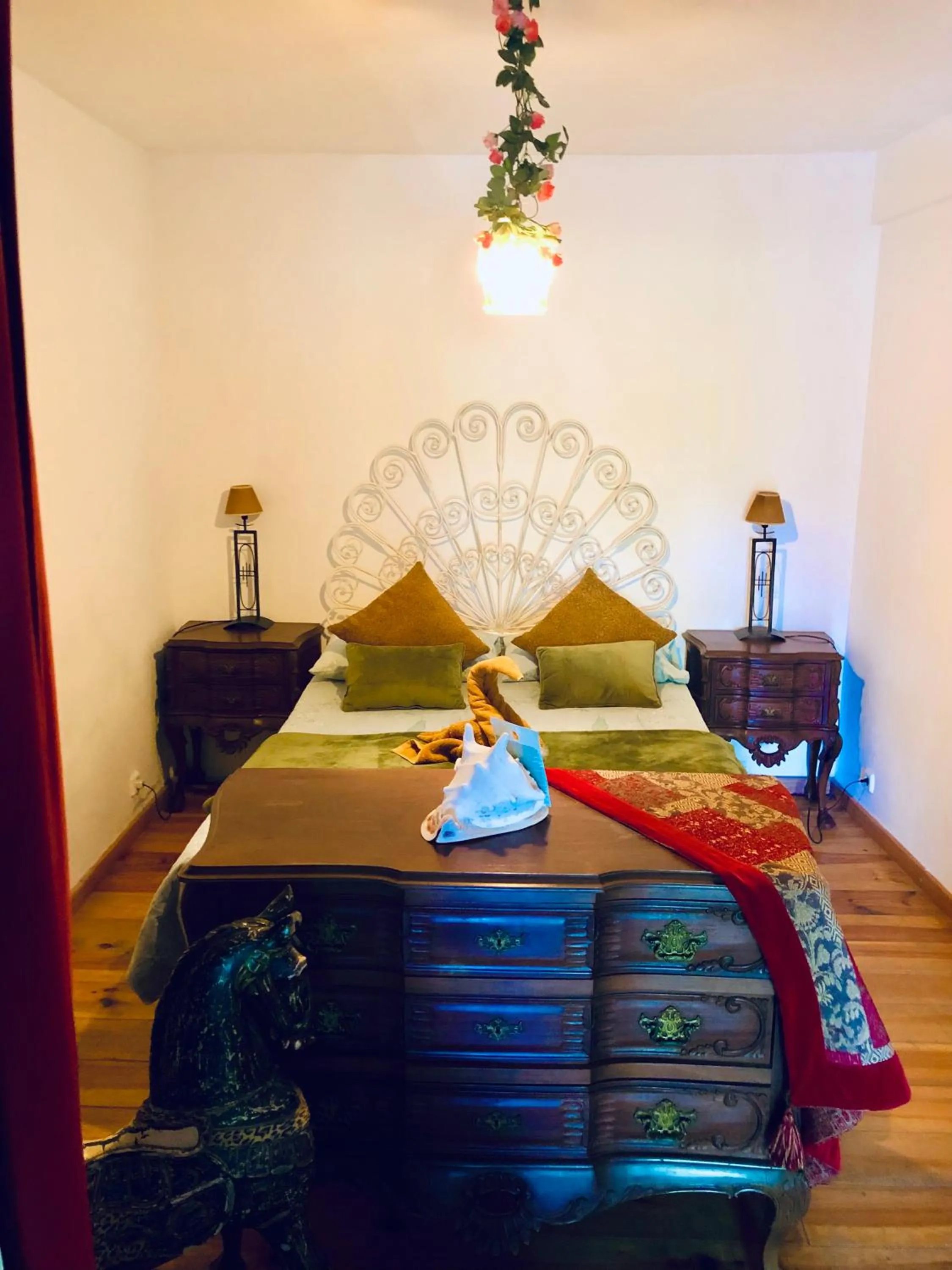 Bed in House Sleeps 4 with Private Garden